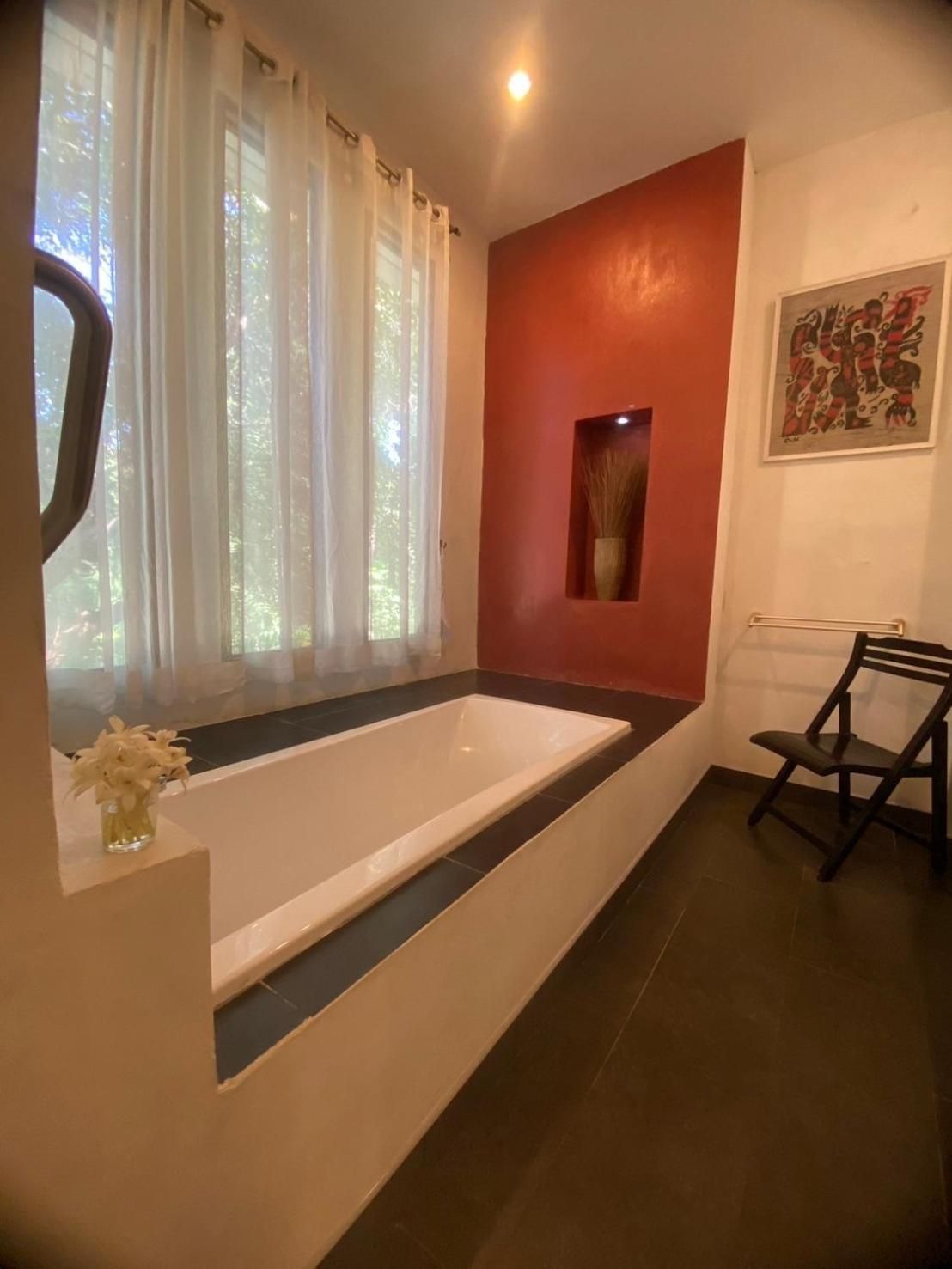 Suite with Pool View