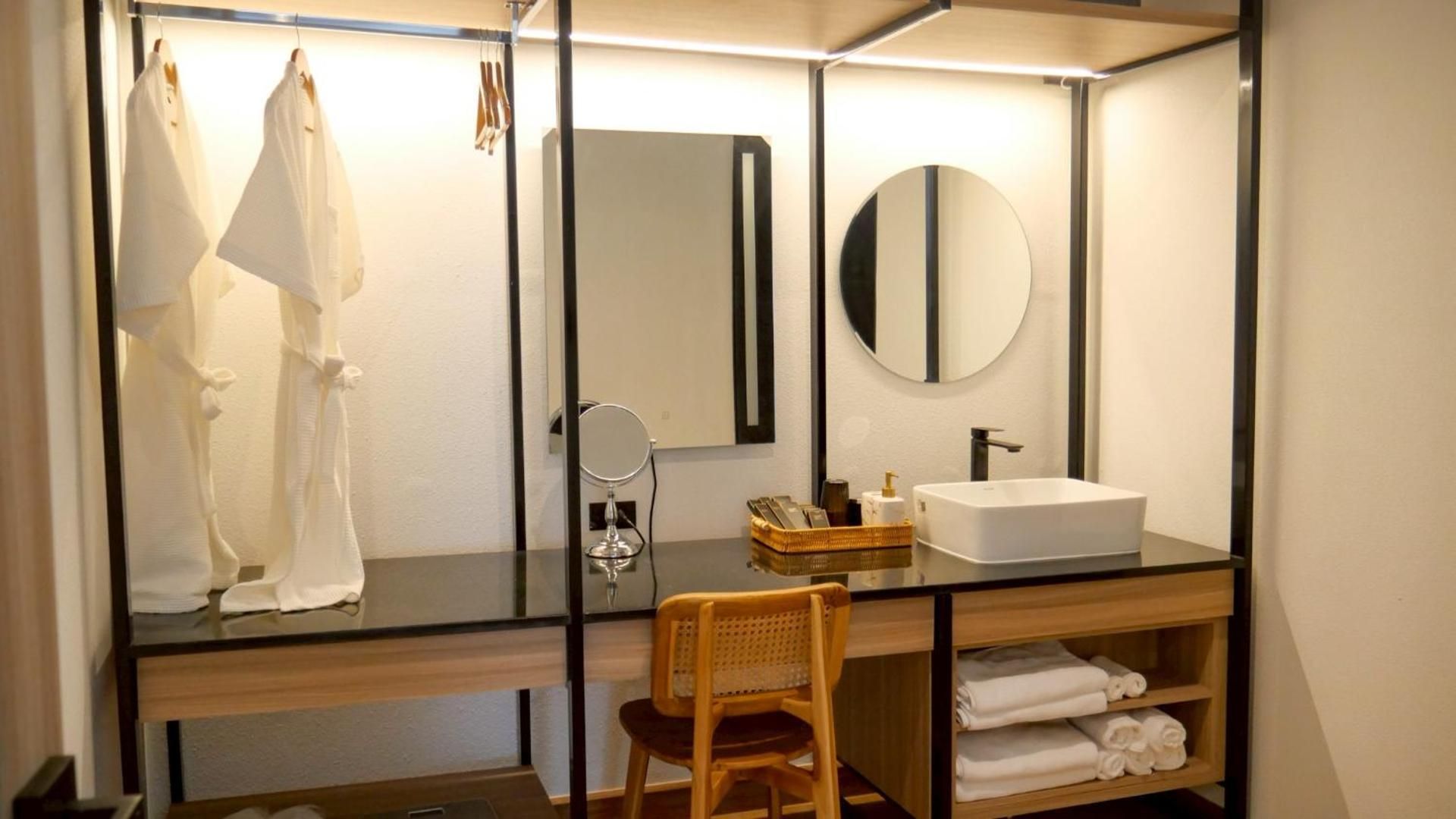 One-Bedroom Villa