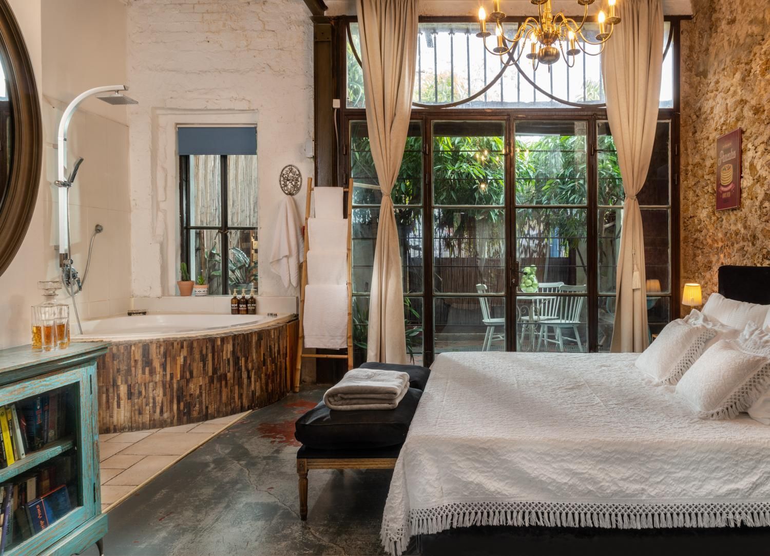 Deluxe Suite with Spa Bath - Ehad Ha'am st. 4
