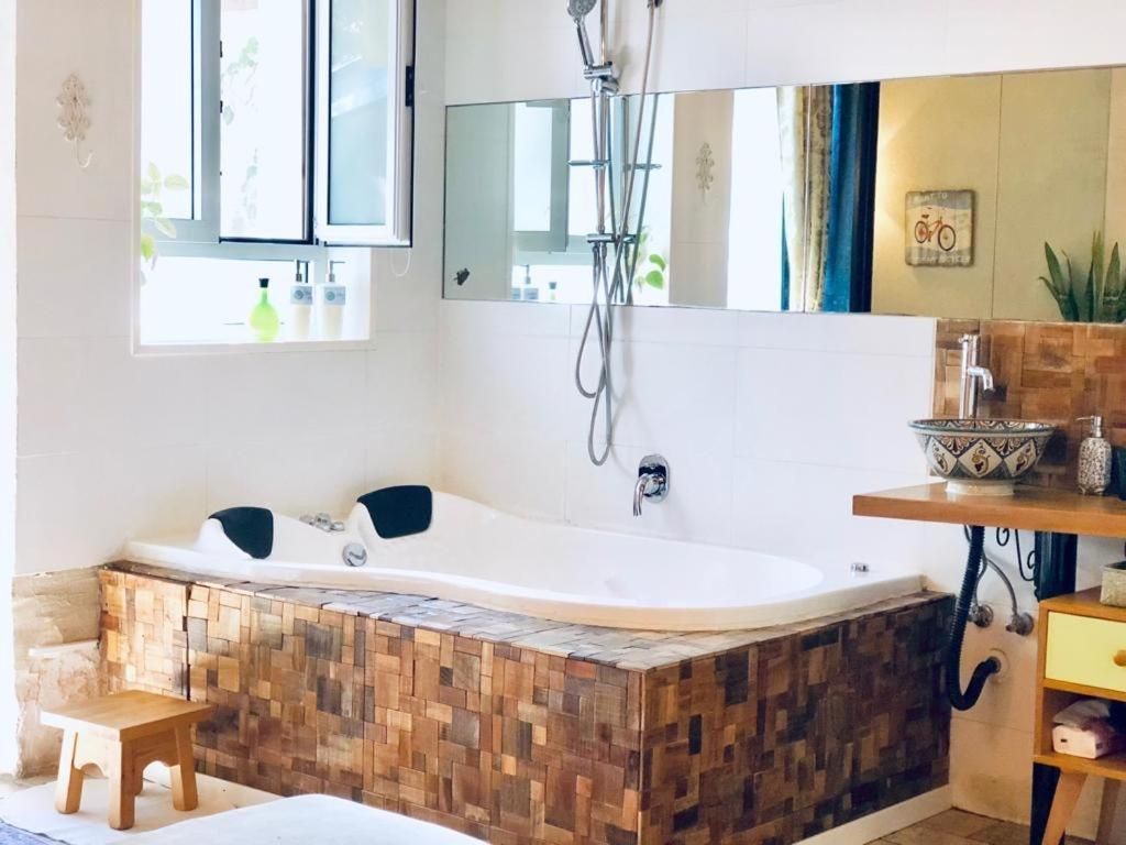 Double room with Spa Bath and Terrace - Ehad Ha'am st. 4