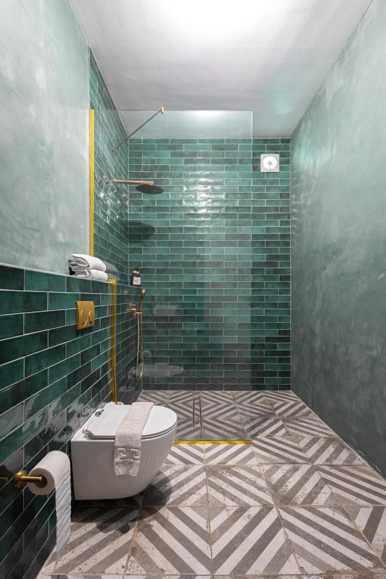 Terasa TLV Studio with Terrace