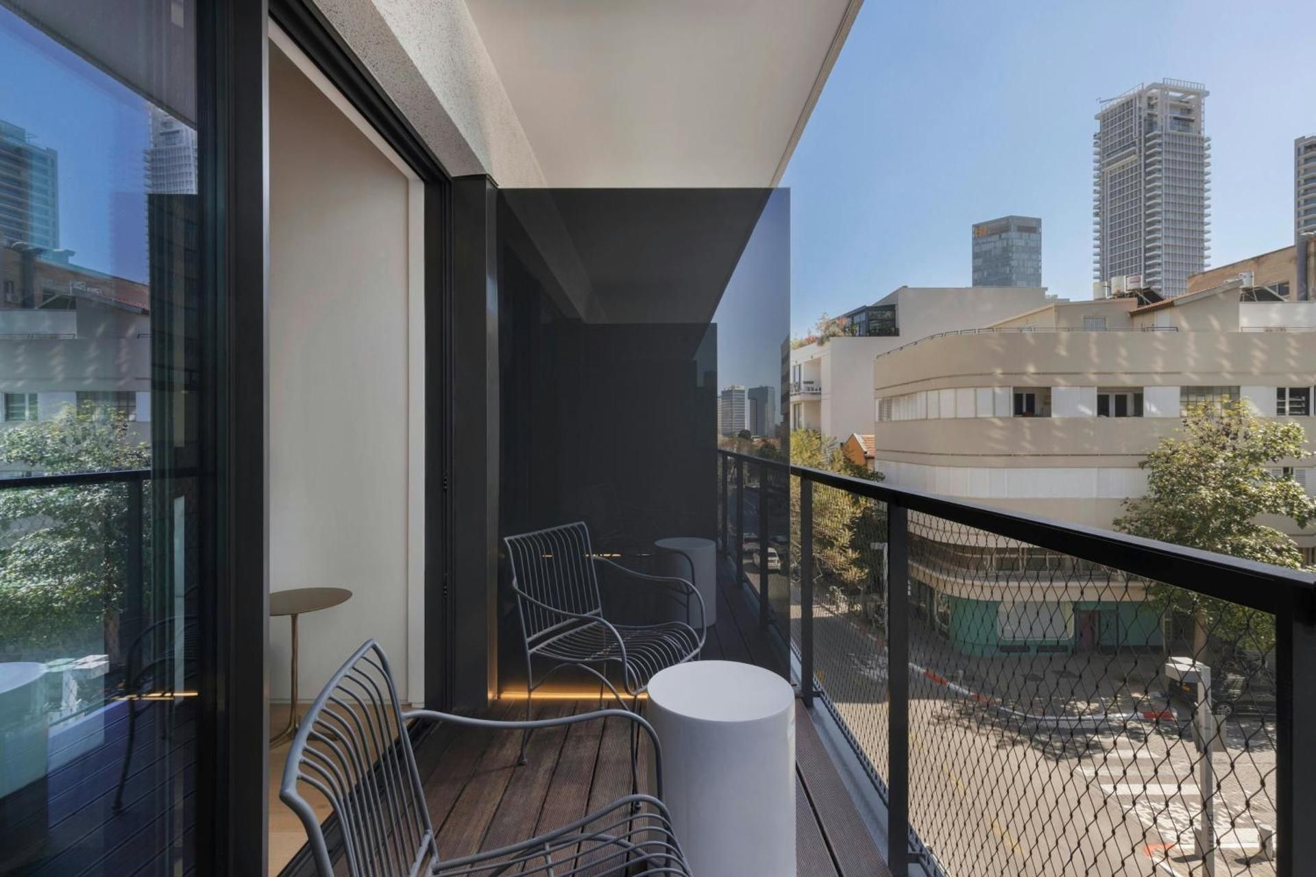 Montefiore Room with Balcony