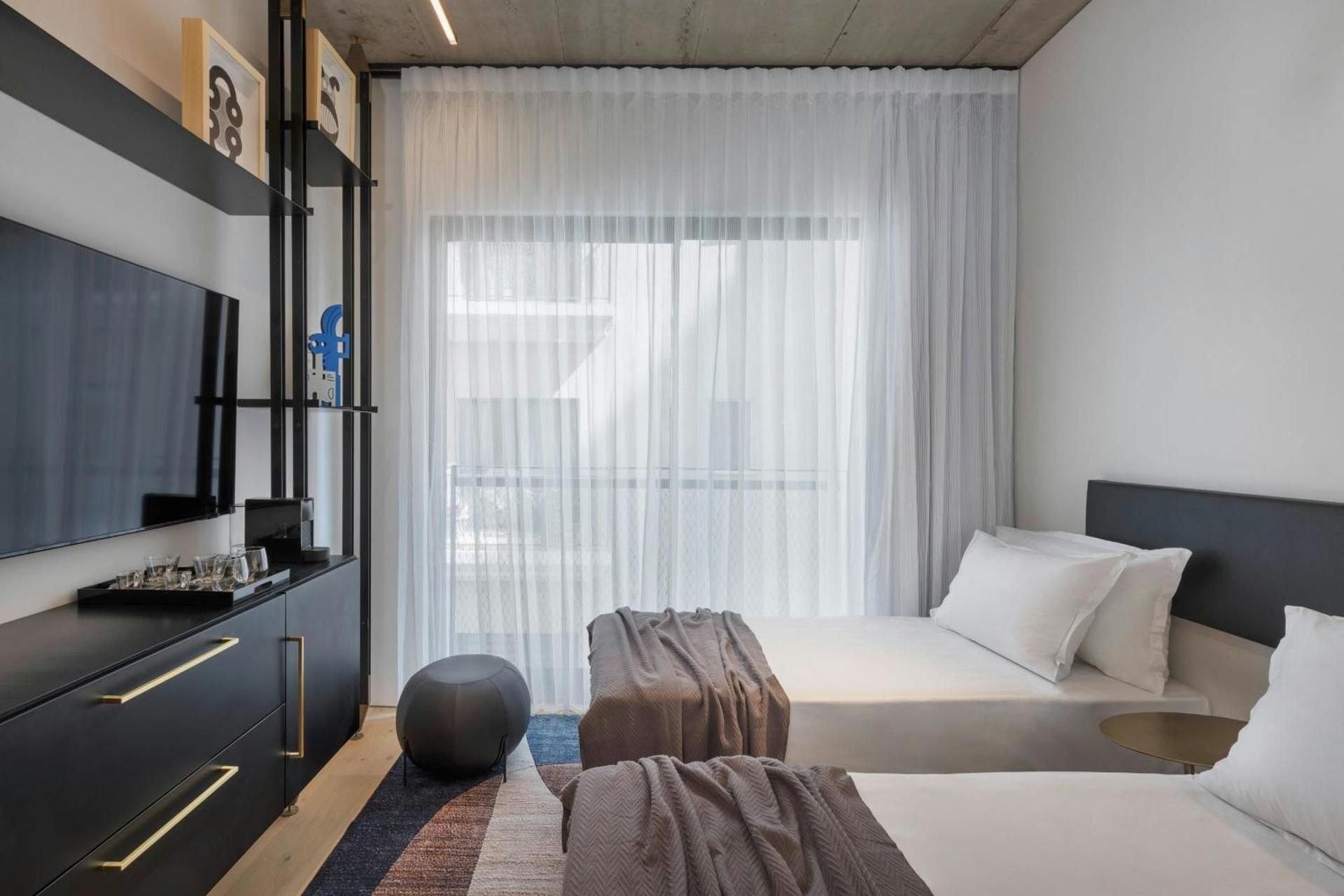 Gymnasia Room, 2 Twin Bed