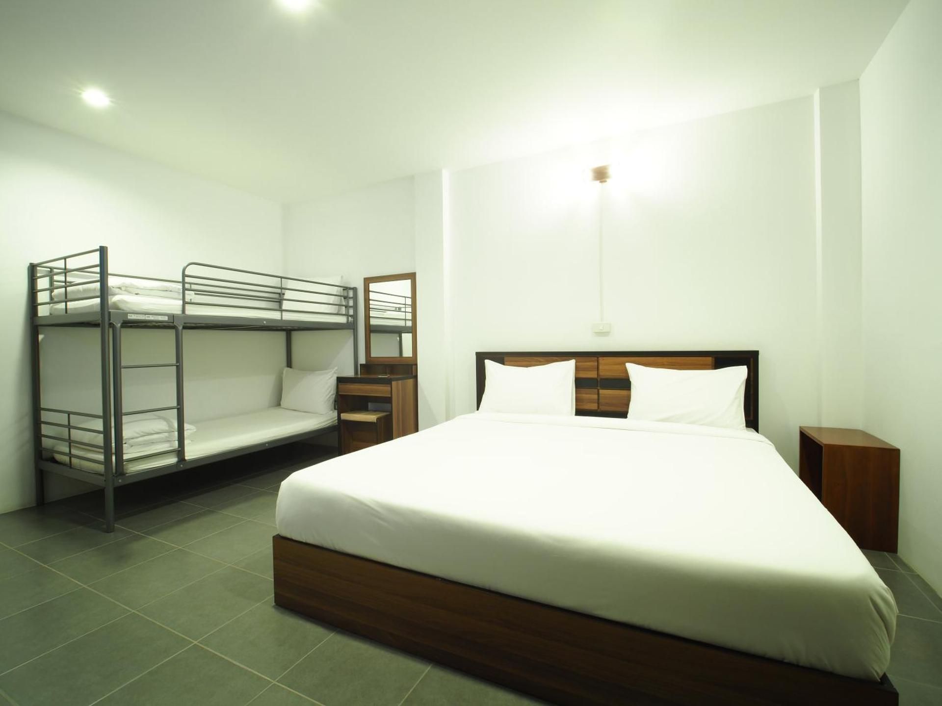 Standard Family Room