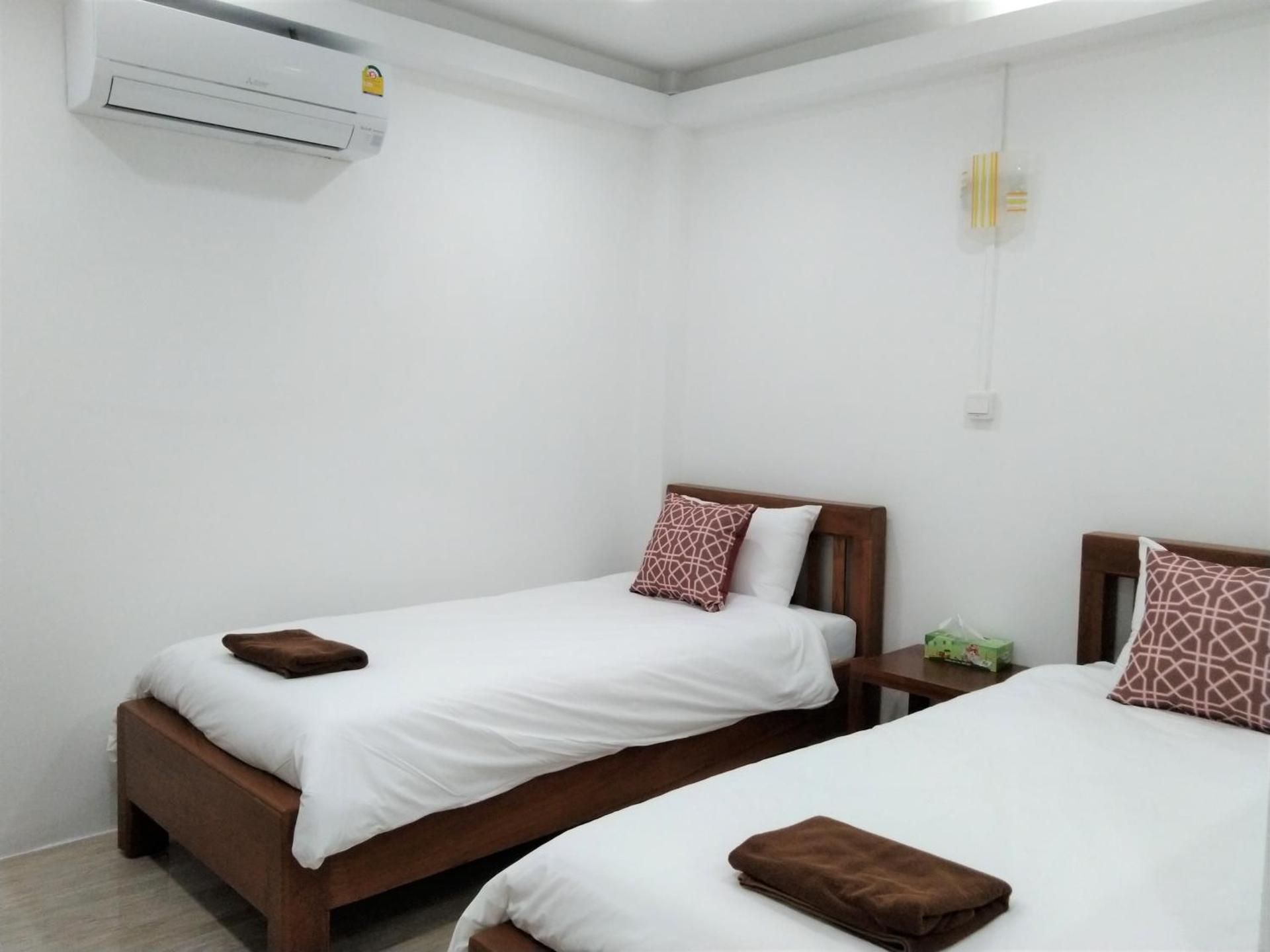 WEE HOSTEL Standard Twin 3