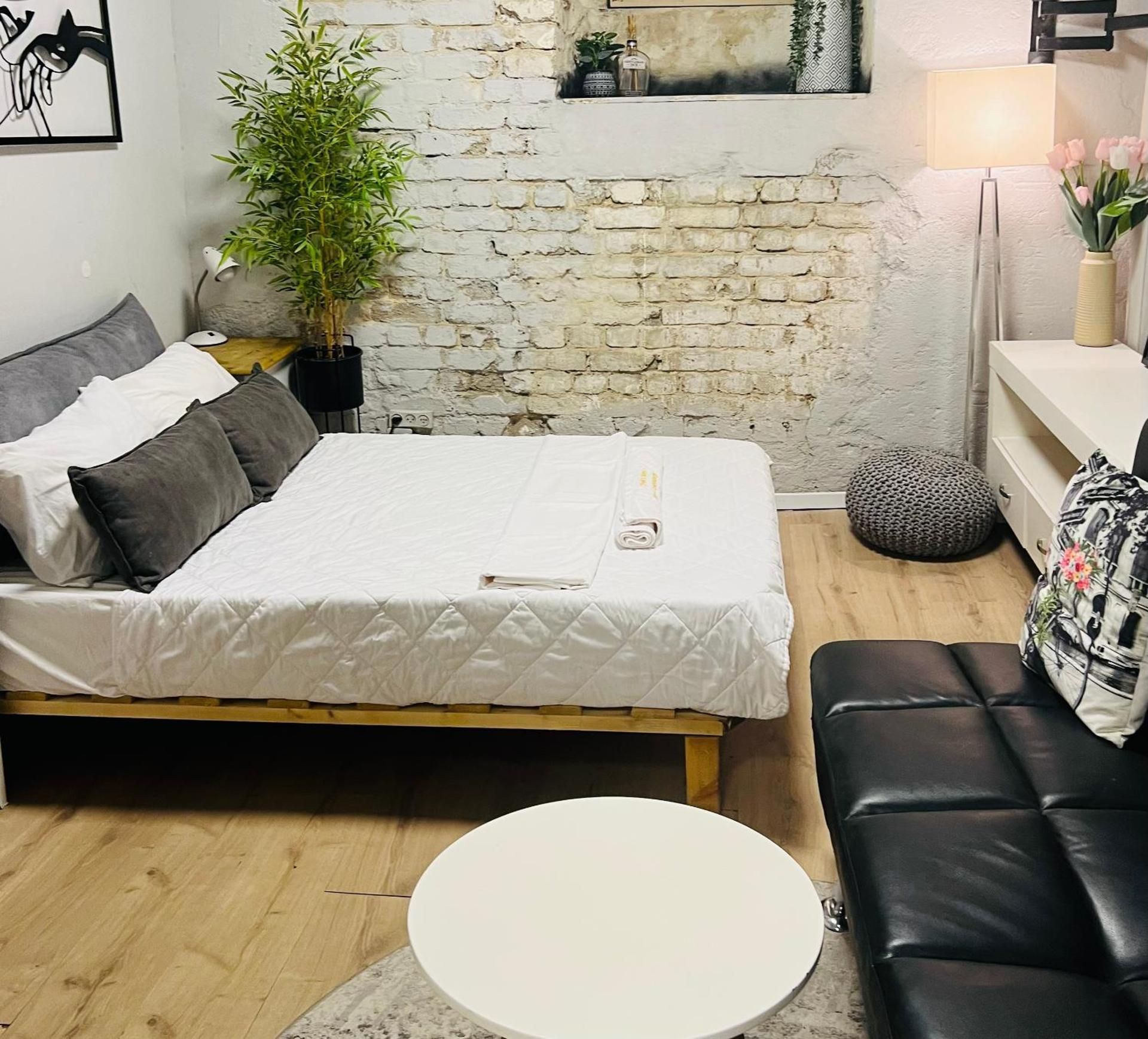 Double or Twin Room with Private Bathroom