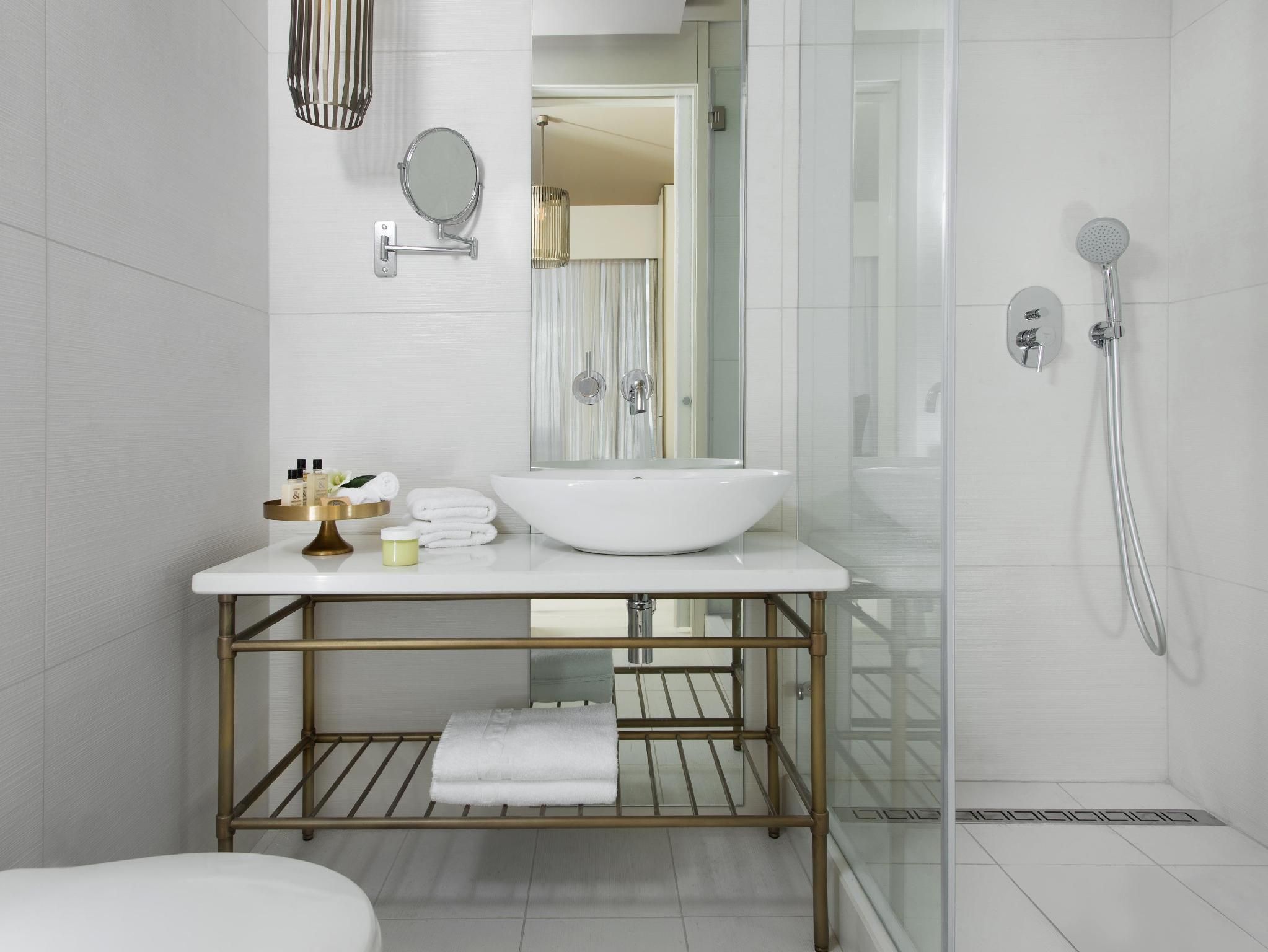 Boutique Room