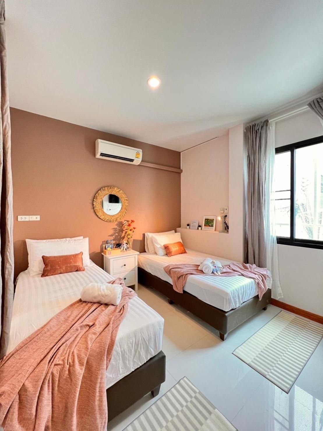 Small Twin Room