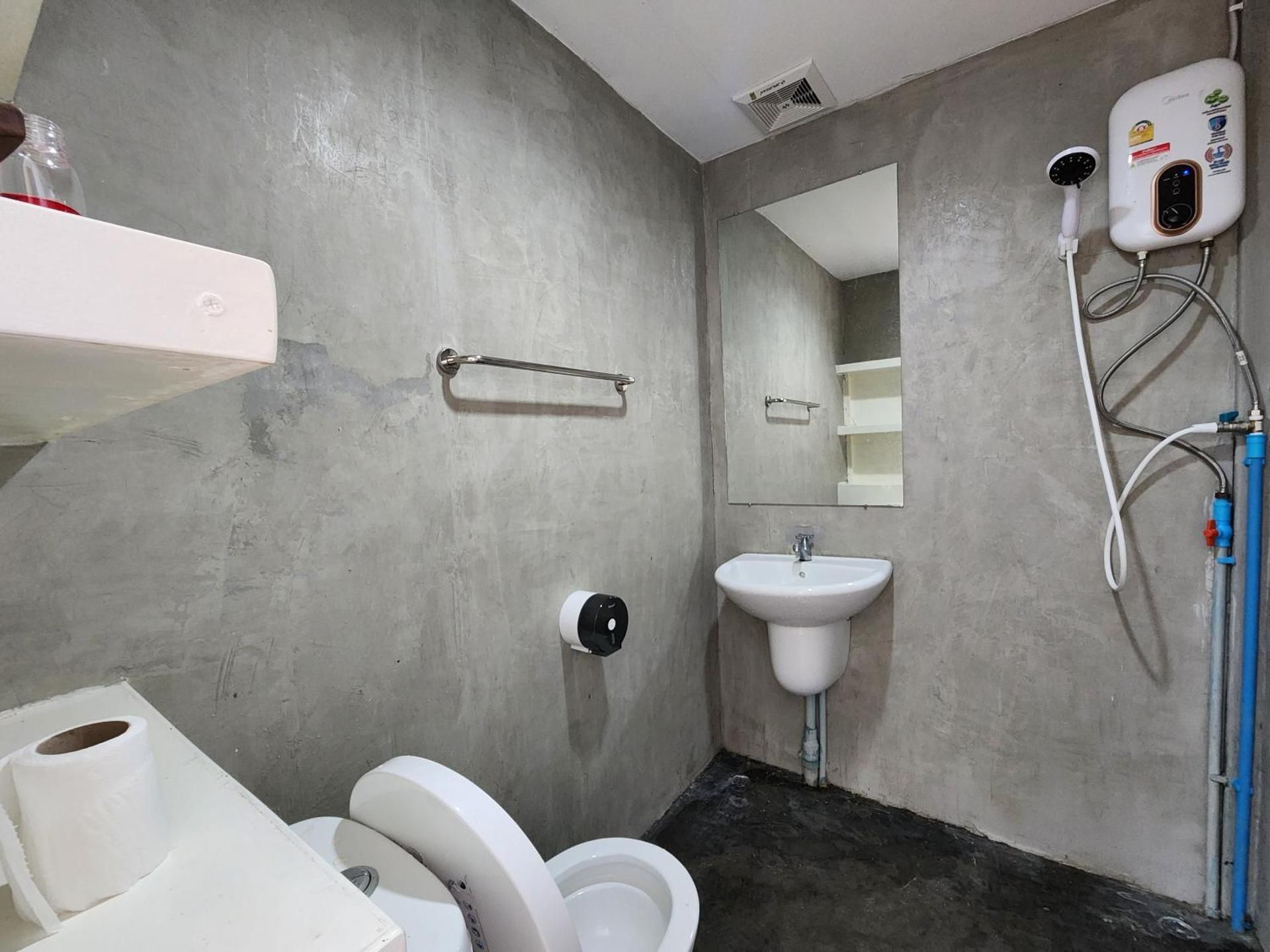1-Bedroom Suite with King Bed