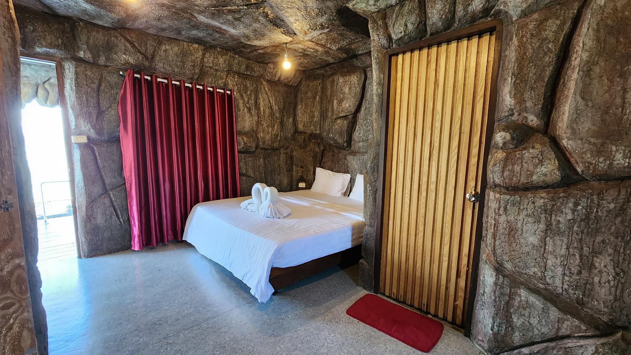 Lake View Room with Private Terrace