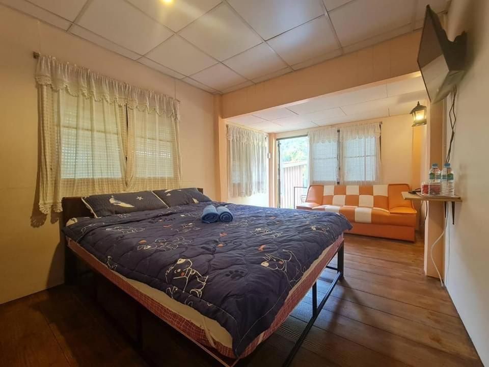 Bungalow with Sea View