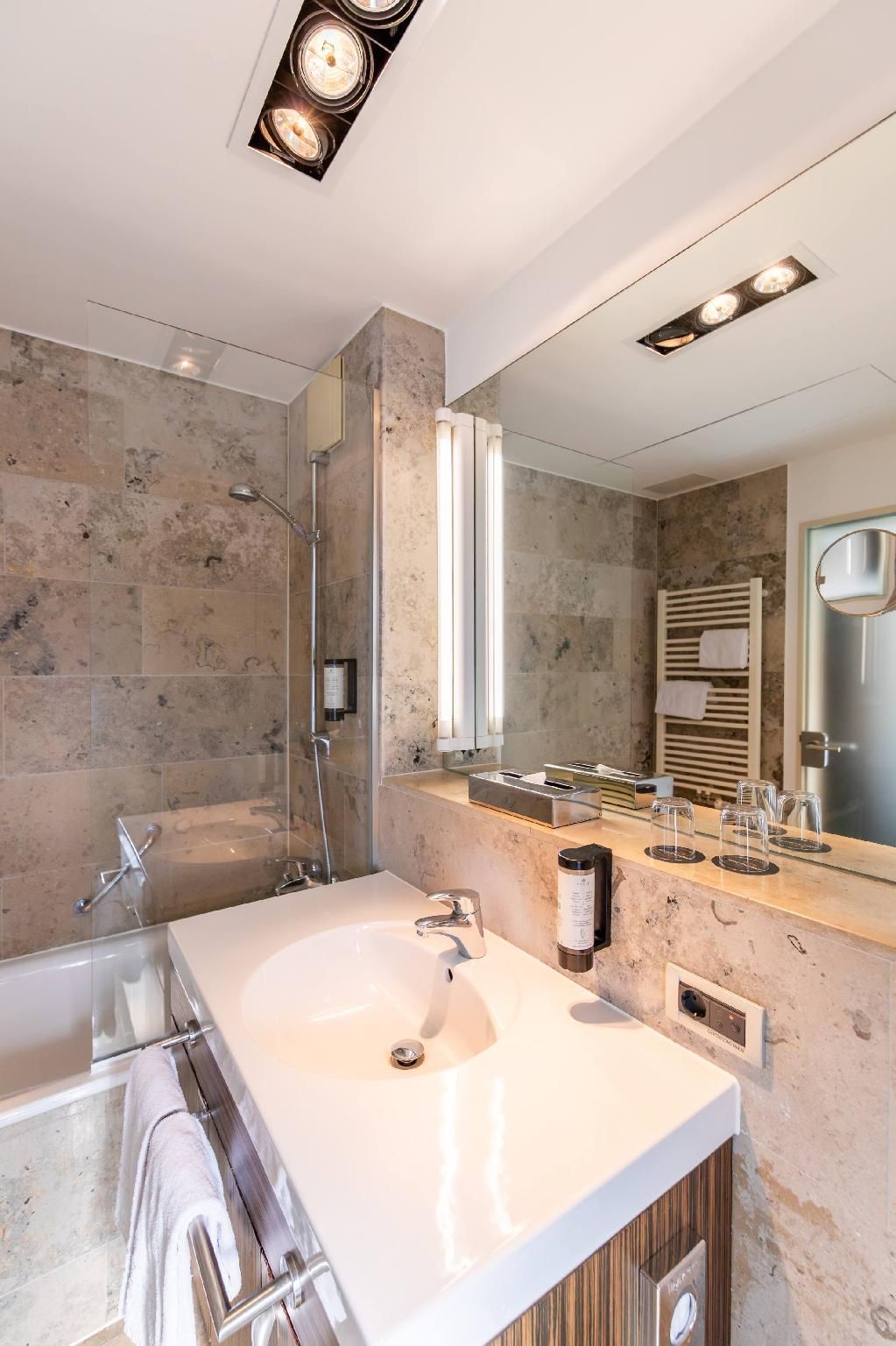 Herzogshof - Boutique-Hotel am Dom Regensburg Standard Double 2