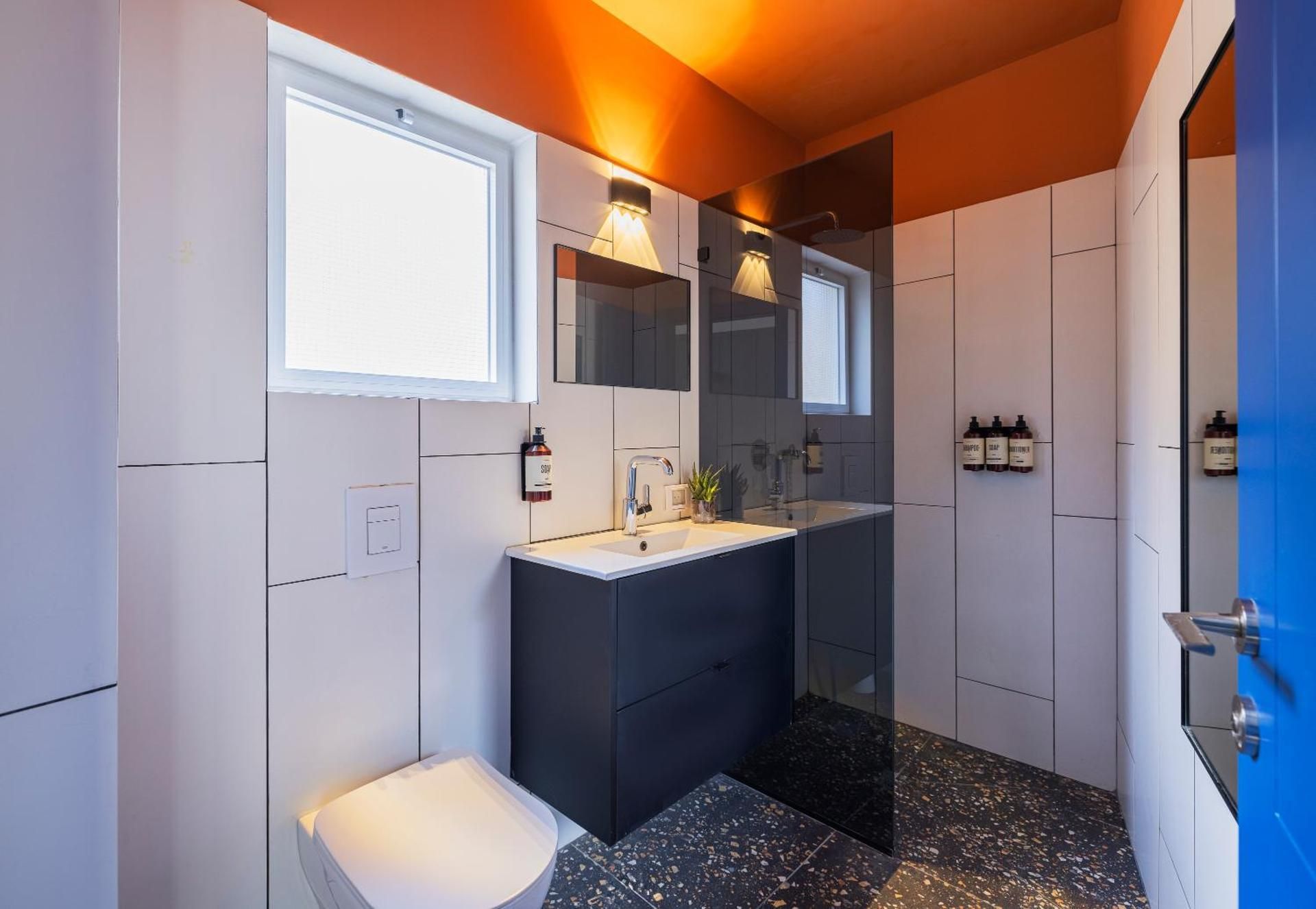 Queen Room with Balcony