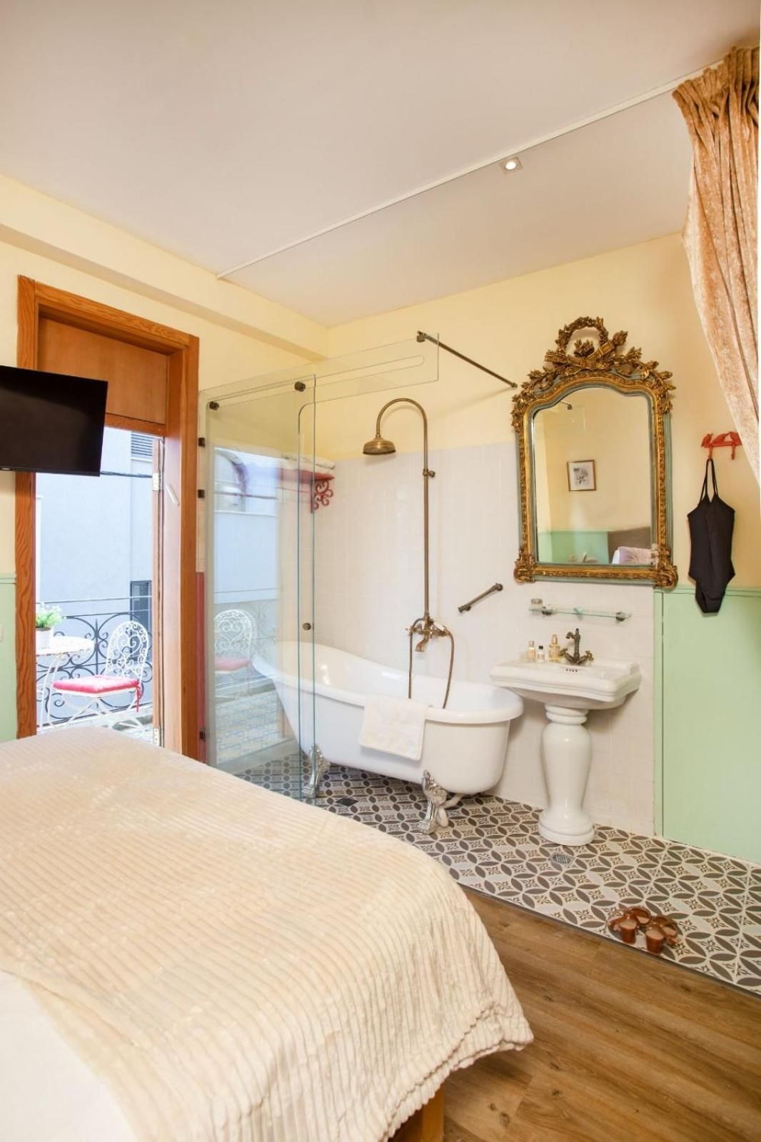 Double Room with Balcony