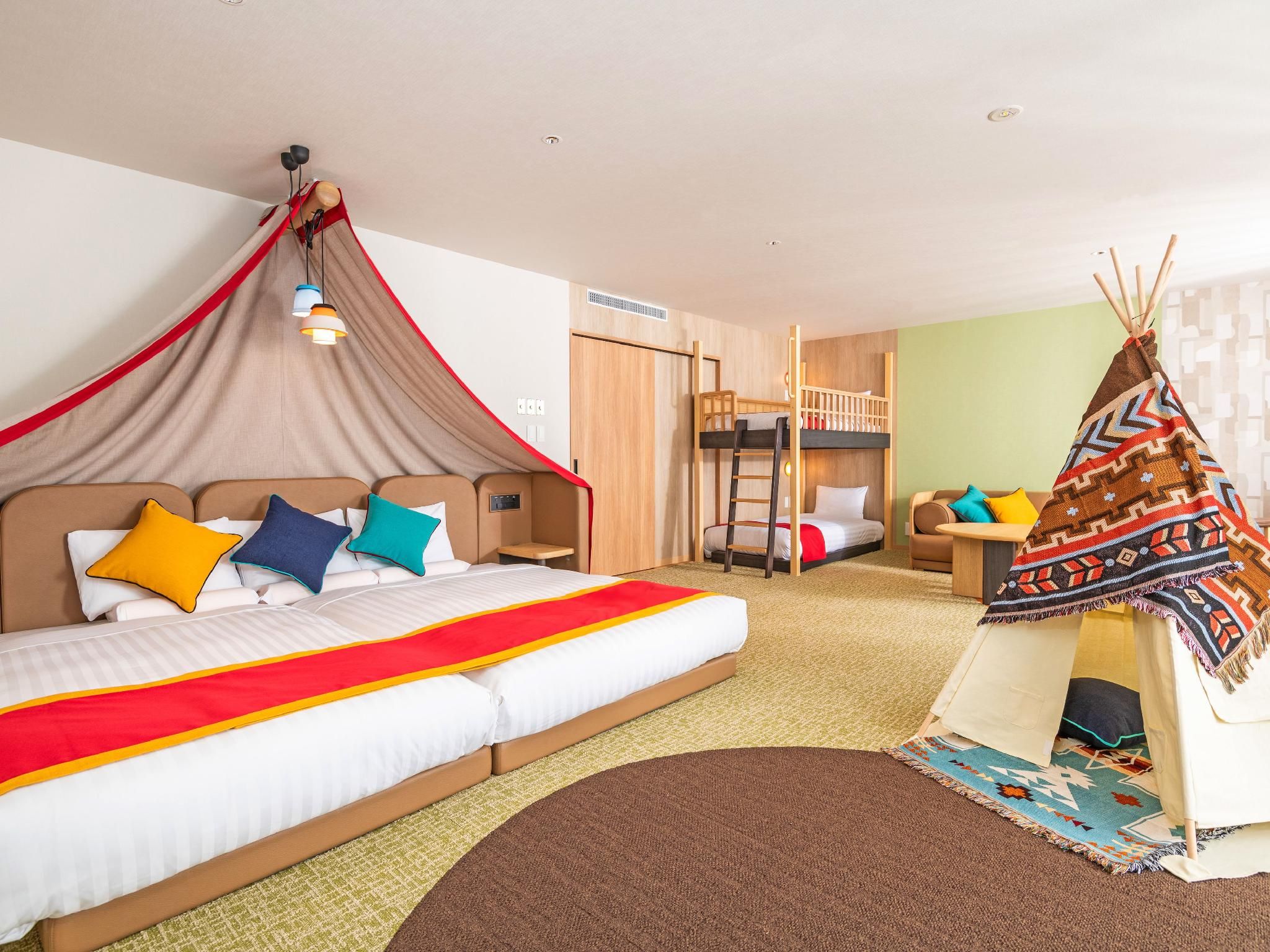 Kids Deluxe Room