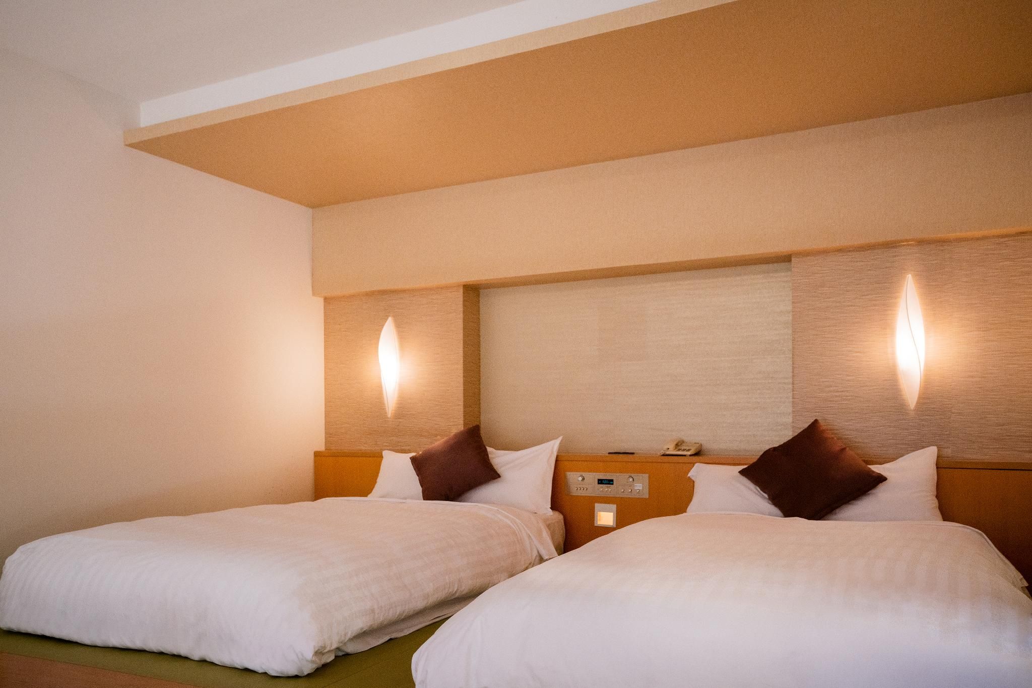 Top Floor Premium Japanese Western Style Room with Open-Air Bath - Non-Smoking