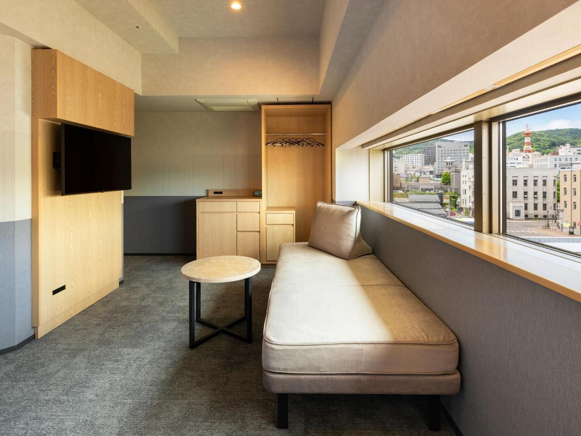 Deluxe Twin Room - Non-Smoking