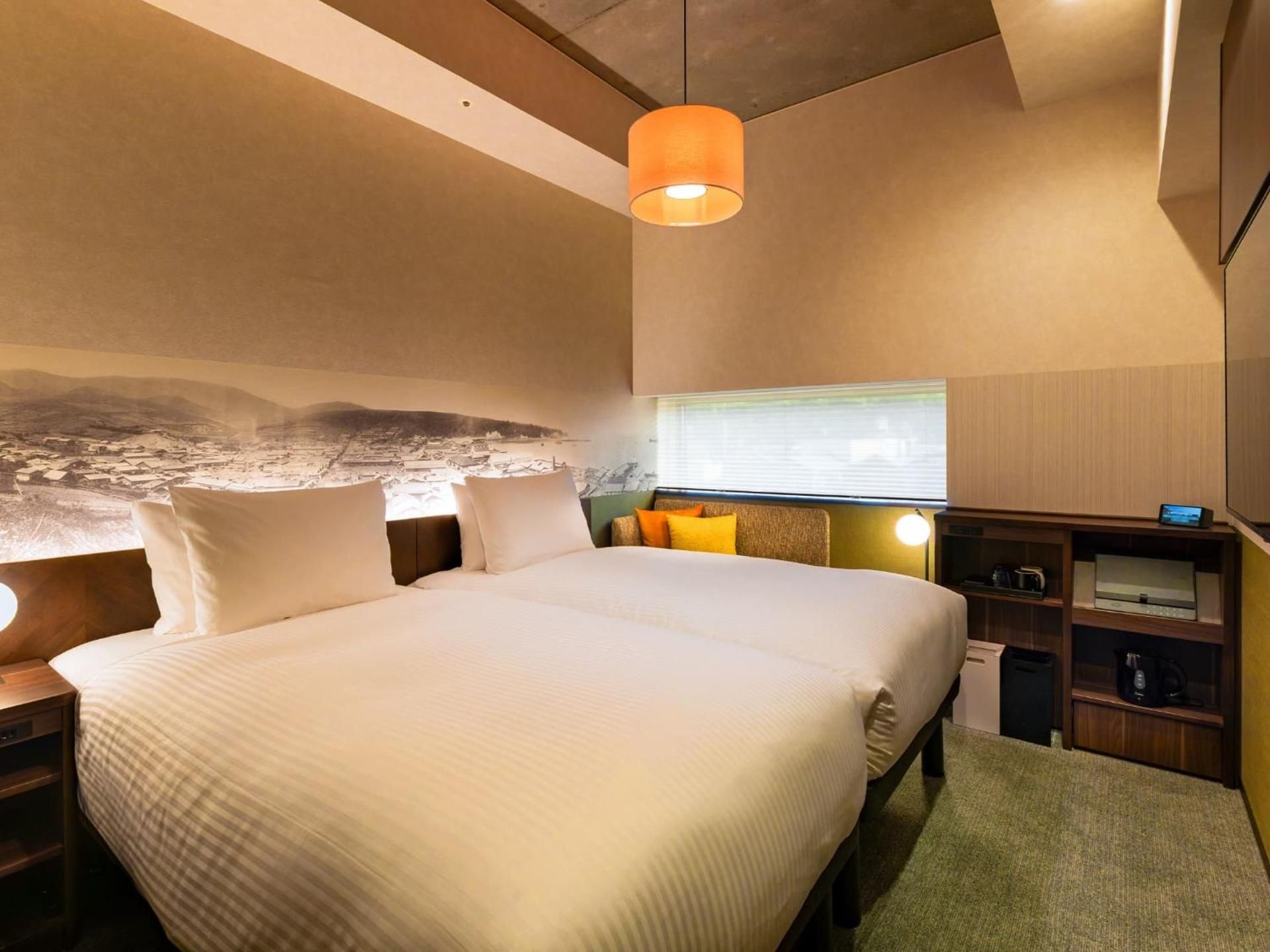 Hollywood Twin Room - Non-Smoking