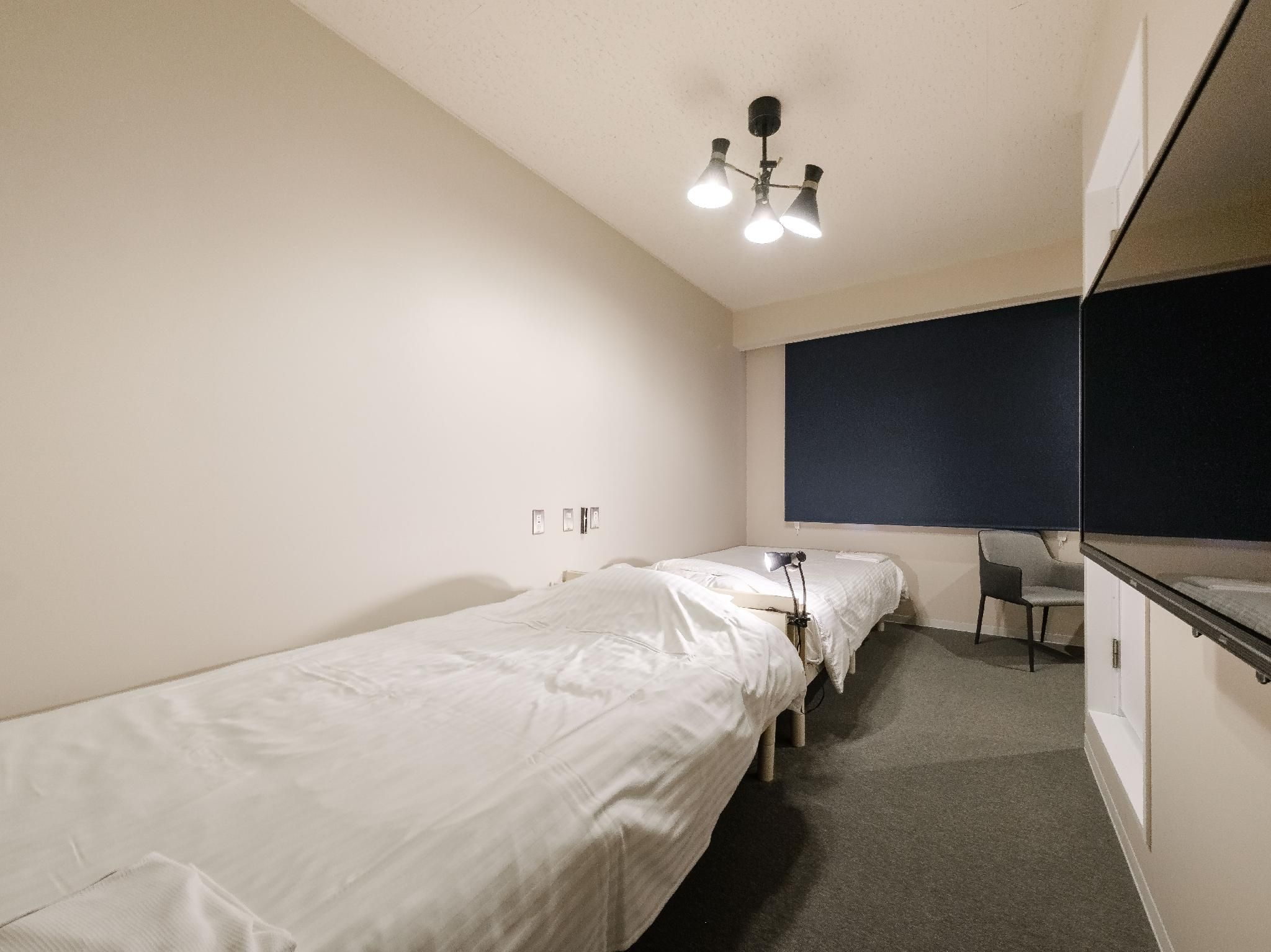 Moderate Twin Room - Non-Smoking