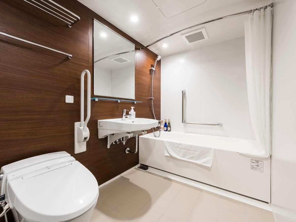 Deluxe Accessible Twin Room- Non-Smoking