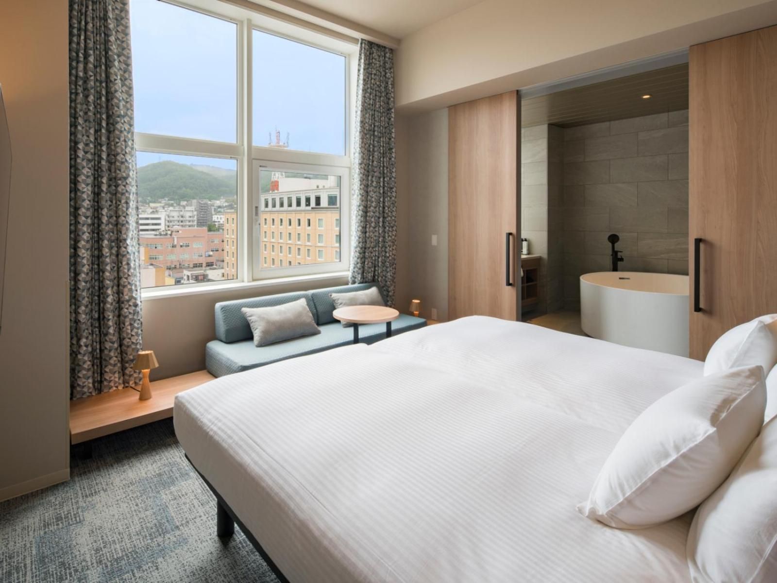 Premium Twin Room - Non-Smoking