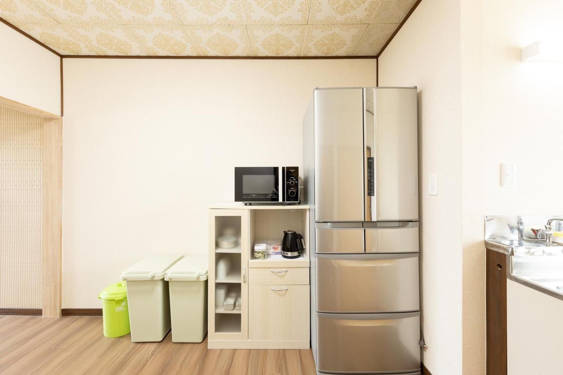 Double or Twin Room with Shared Bathroom