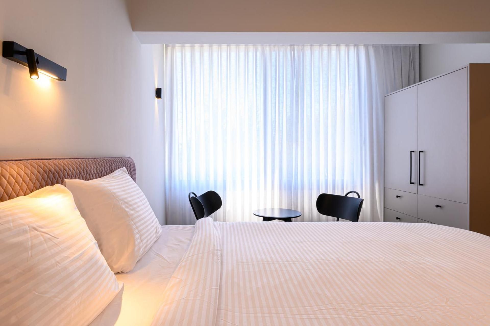 Suite with City View