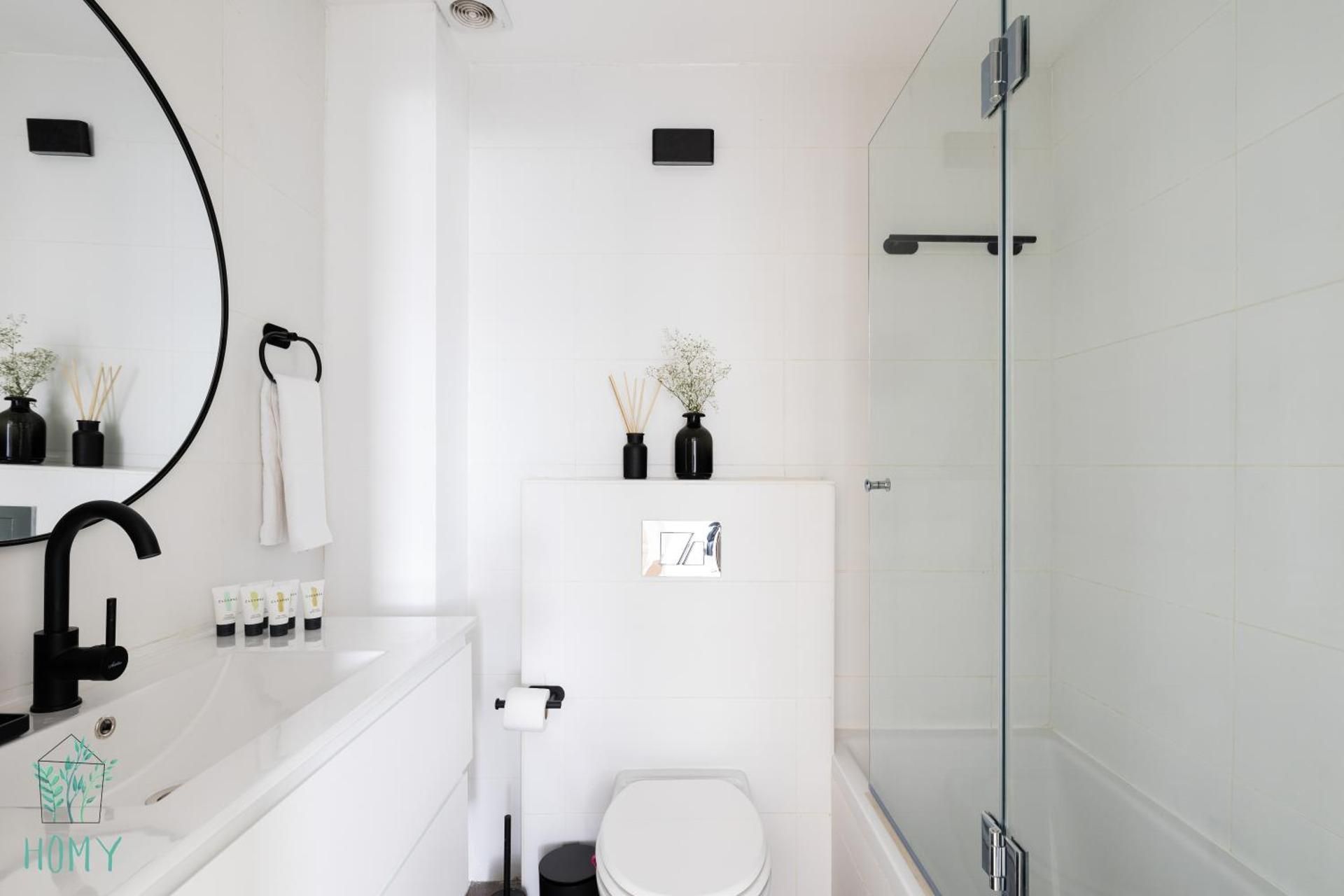 Duplex Penthouse 2BR Apartment (Ben Yehuda 4)