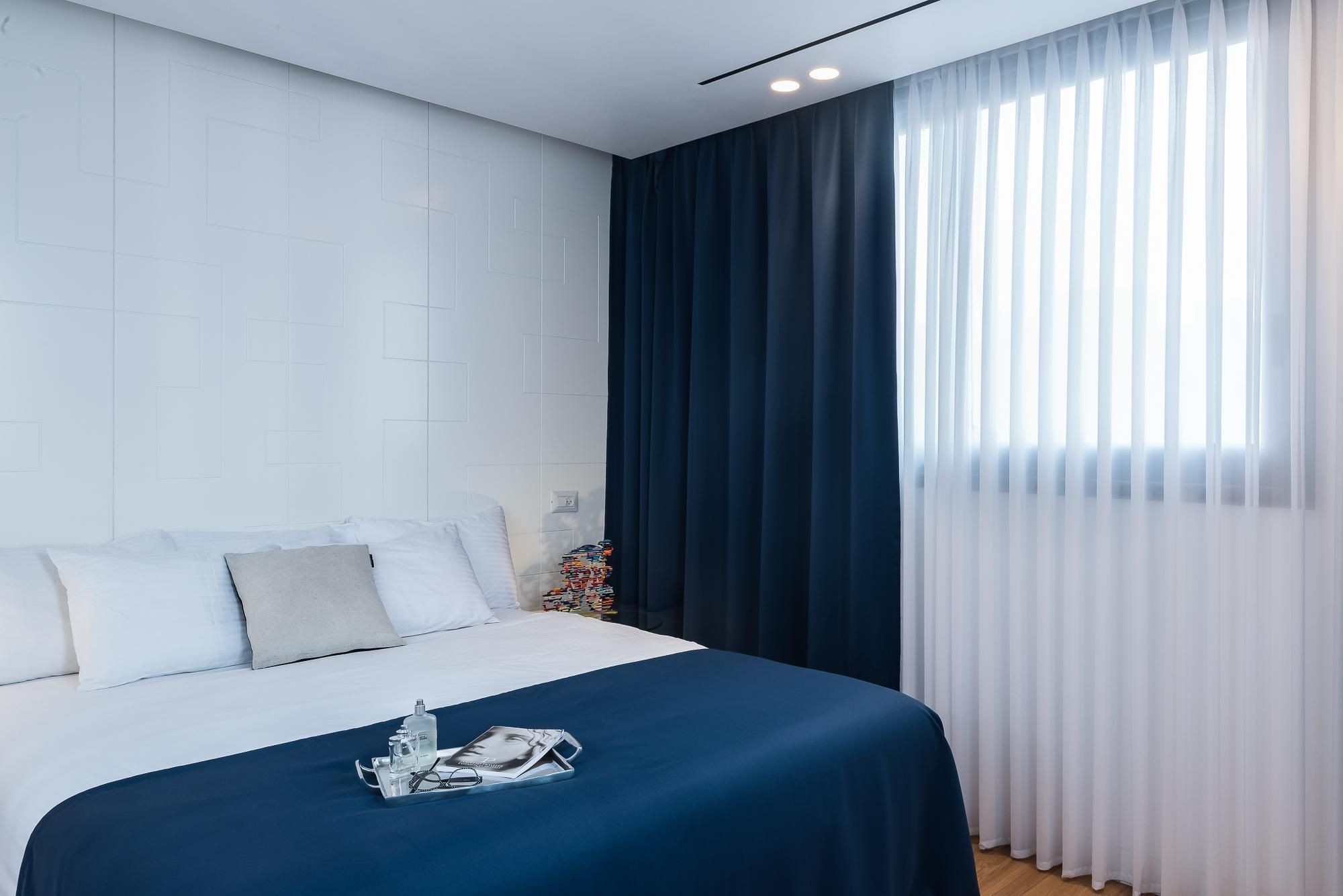 Signature Suite (newly-renovated)