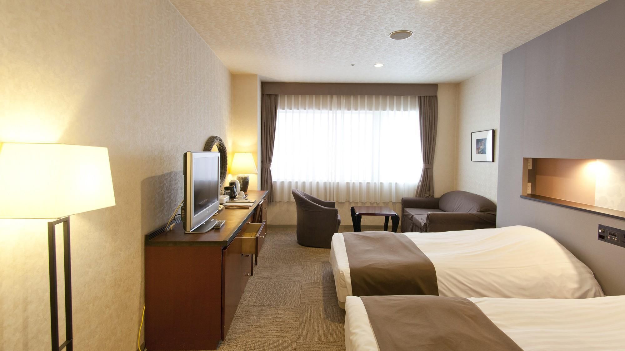 High Floor Standard Twin Room - Non-Smoking