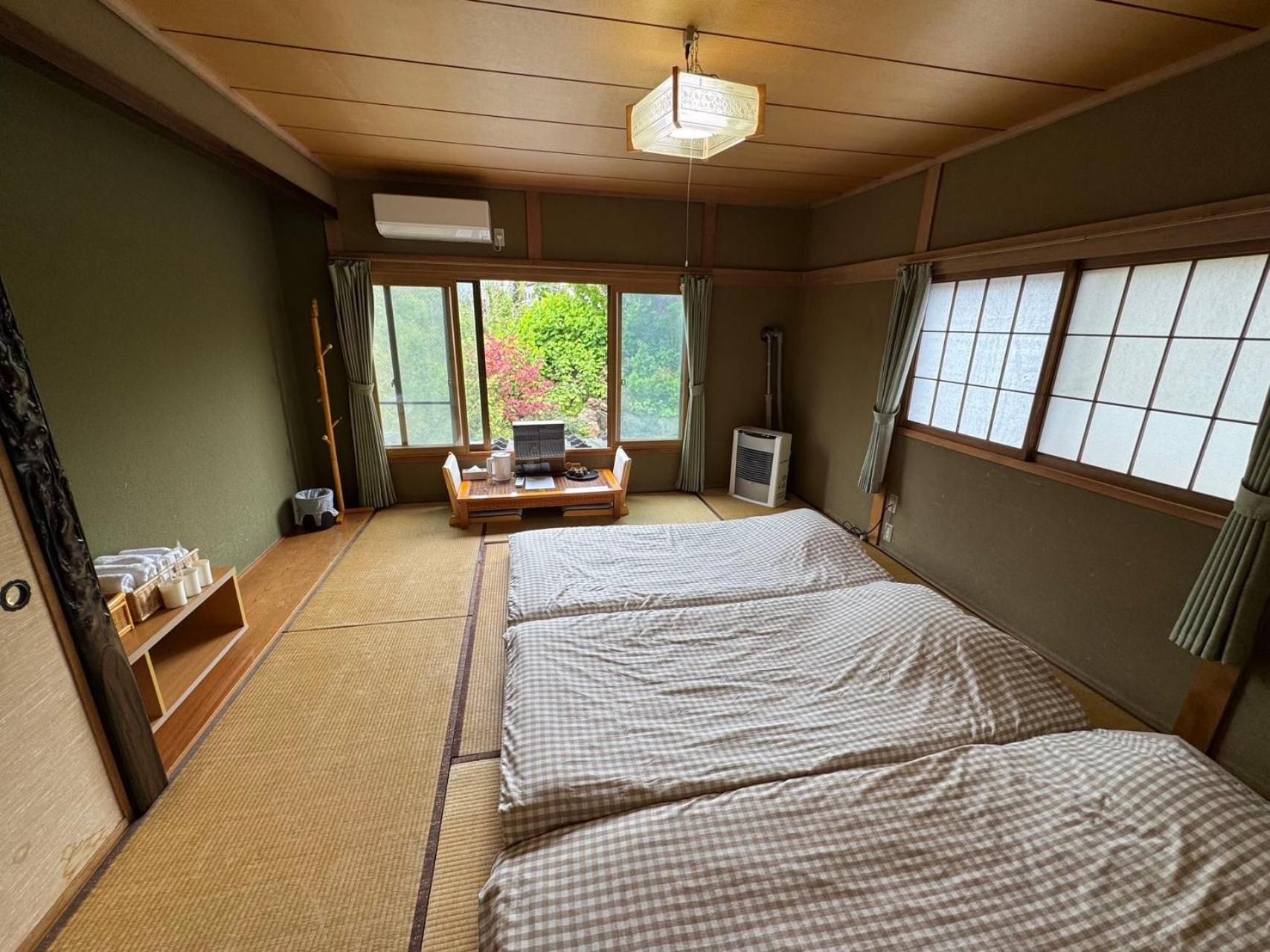 Triple Room with Shared Toilet