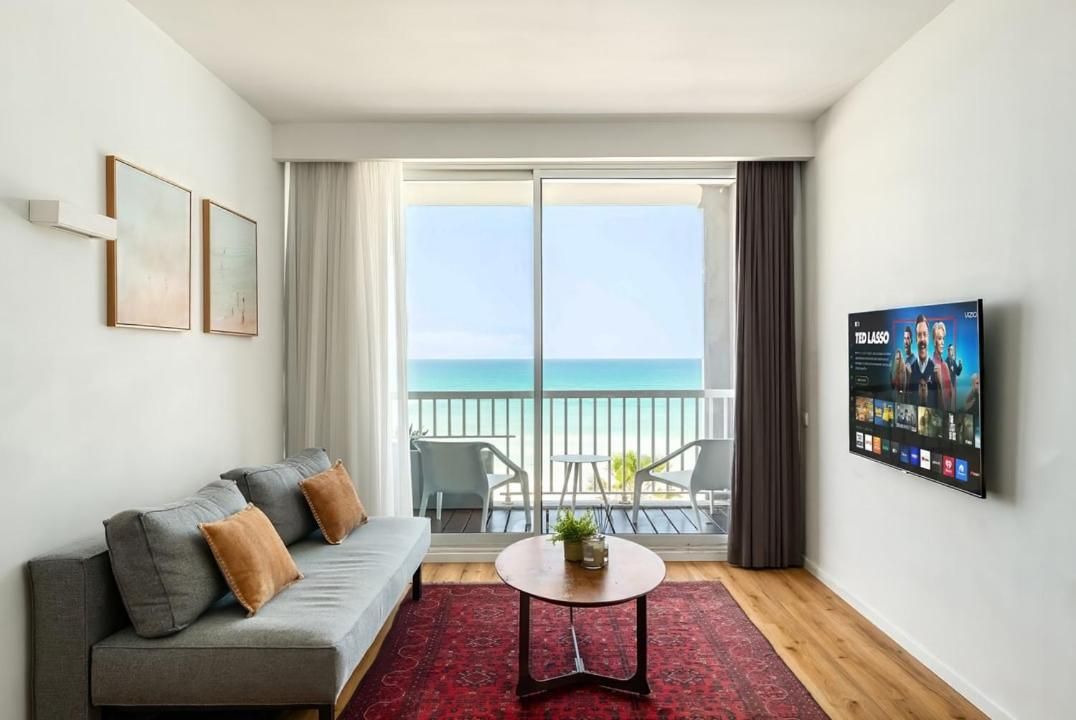 Two-Bedroom Apartment with Balcony and Sea View