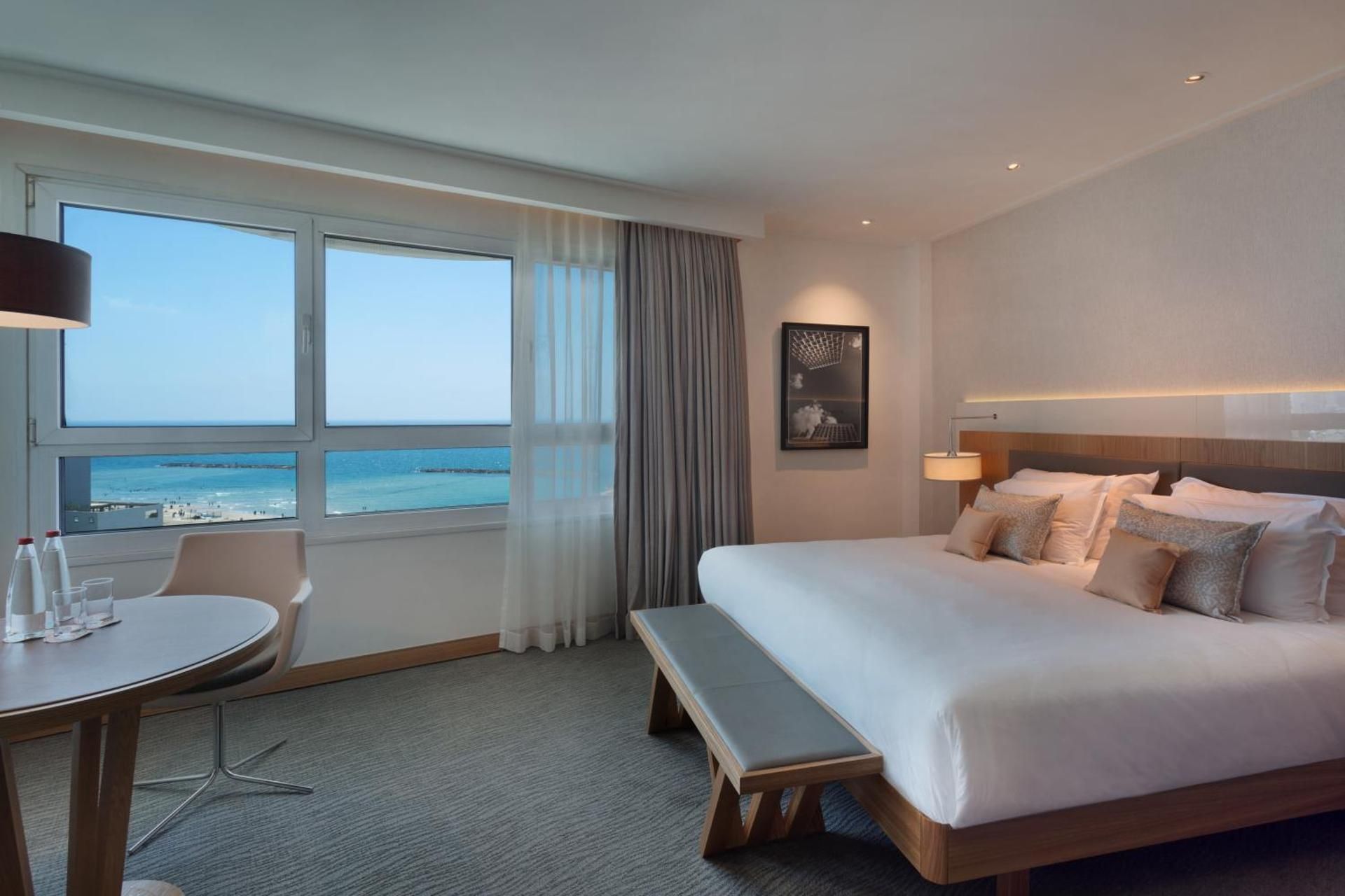 Superior Double Room with Sea View (couples only)