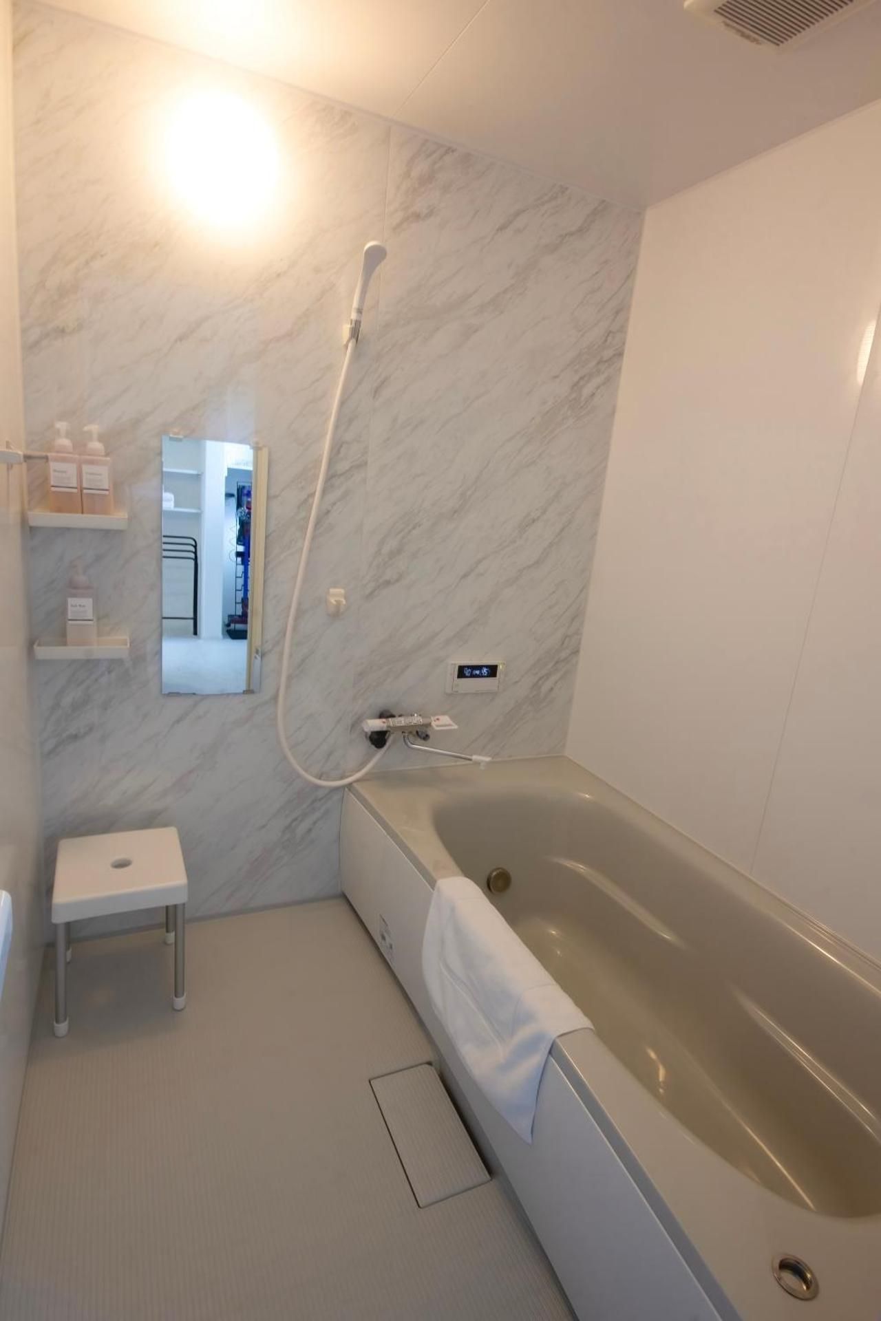 2 Bedroom Apartment-2 - Non-Smoking