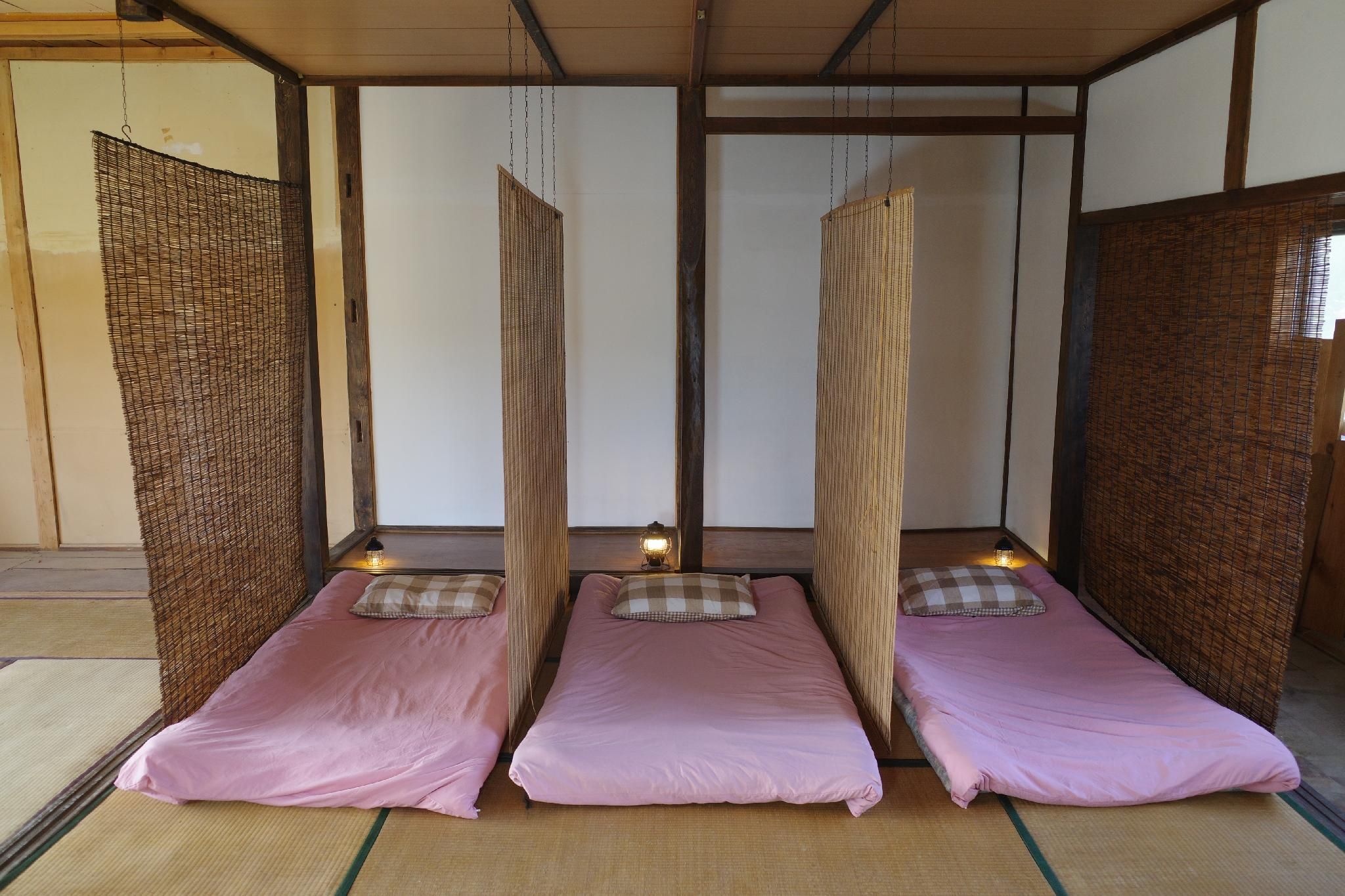 Totonou Place Dormitory Room - Mixed