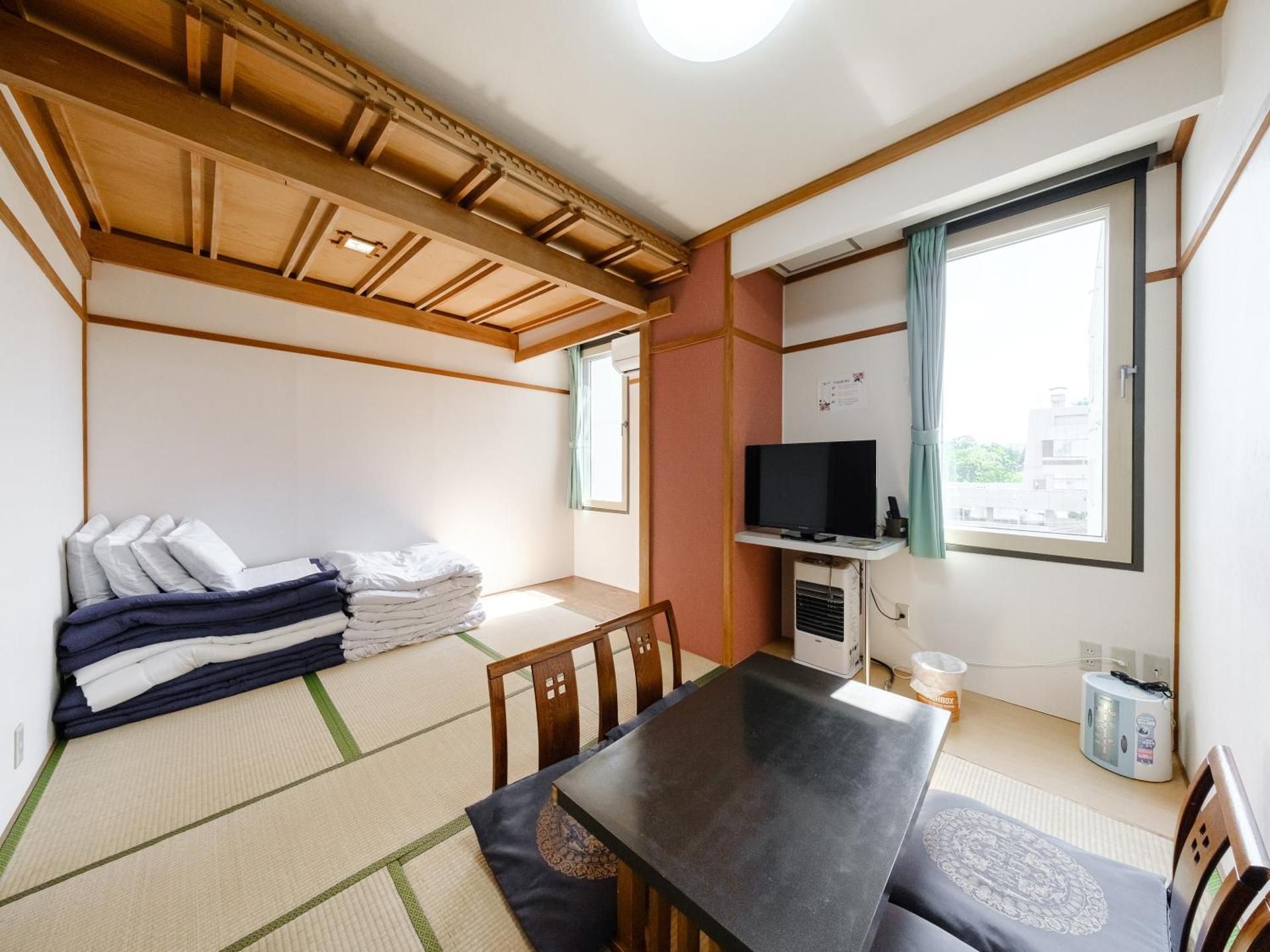 Japanese-Style Quadruple Room