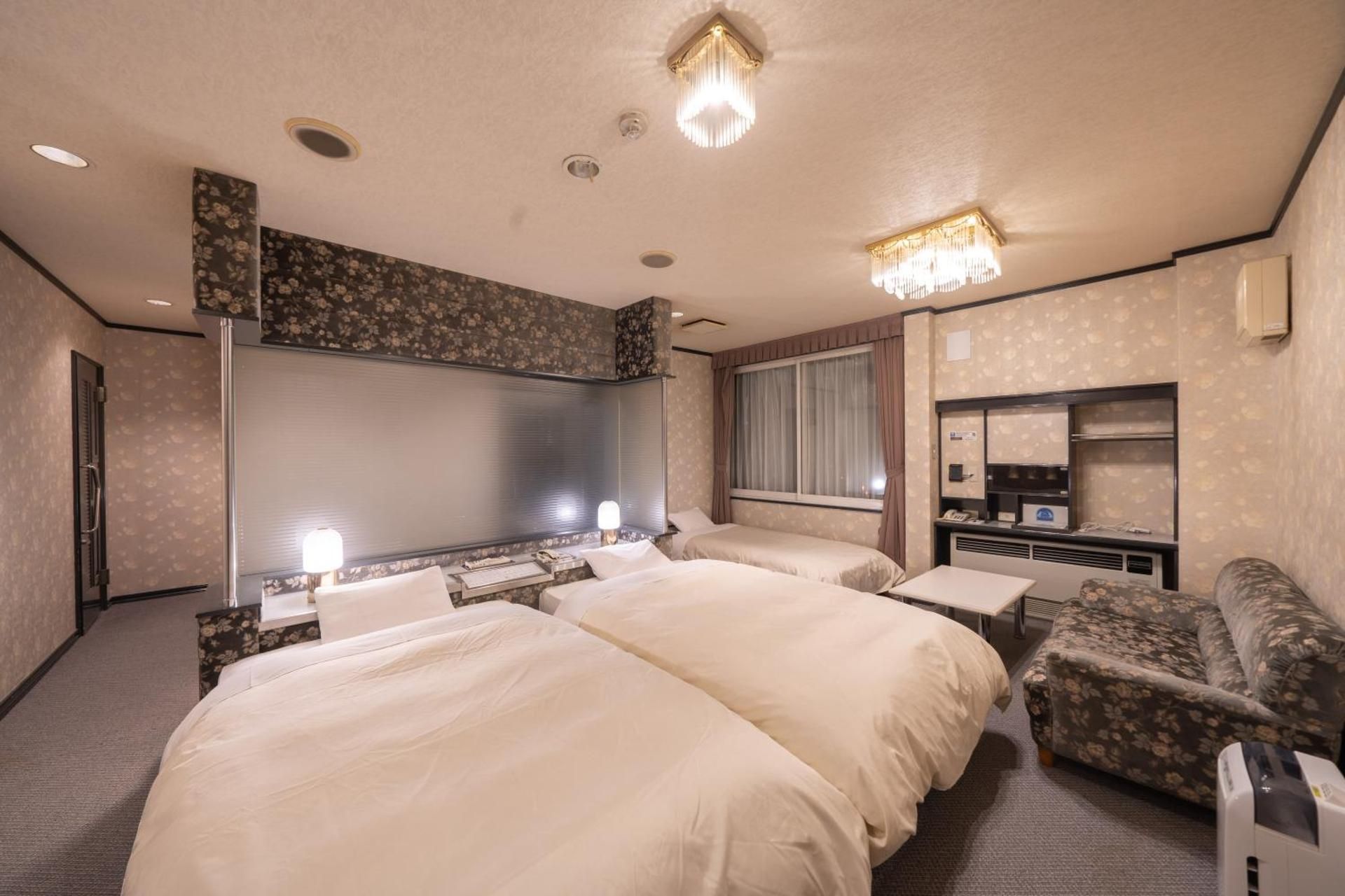 【Short Stay】Standard Triple Room - Smoking(Check In 17:00-Check Out 09:00)