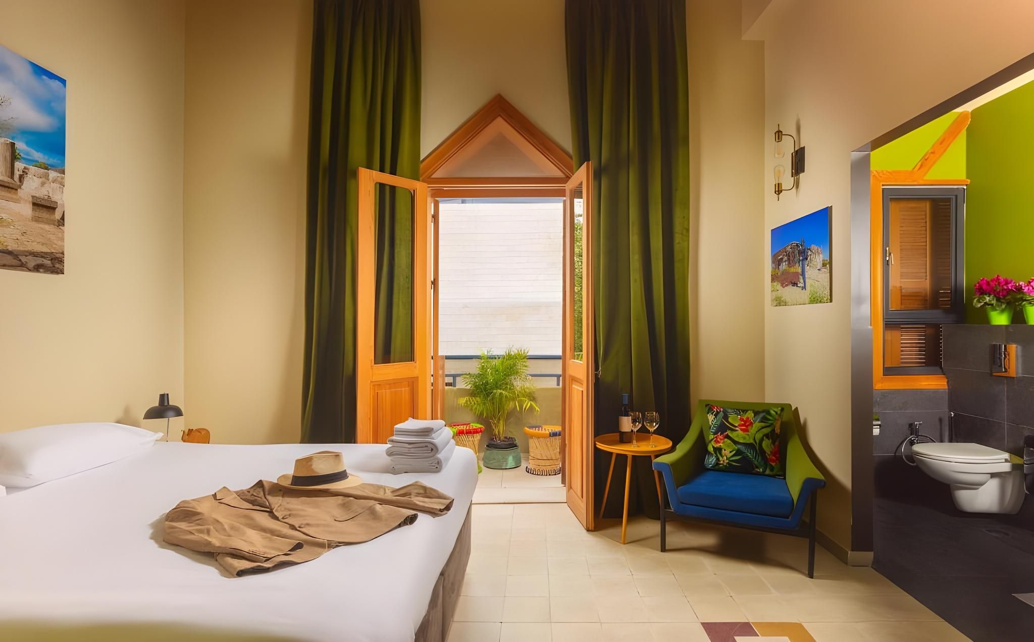 Superior Room with Balcony
