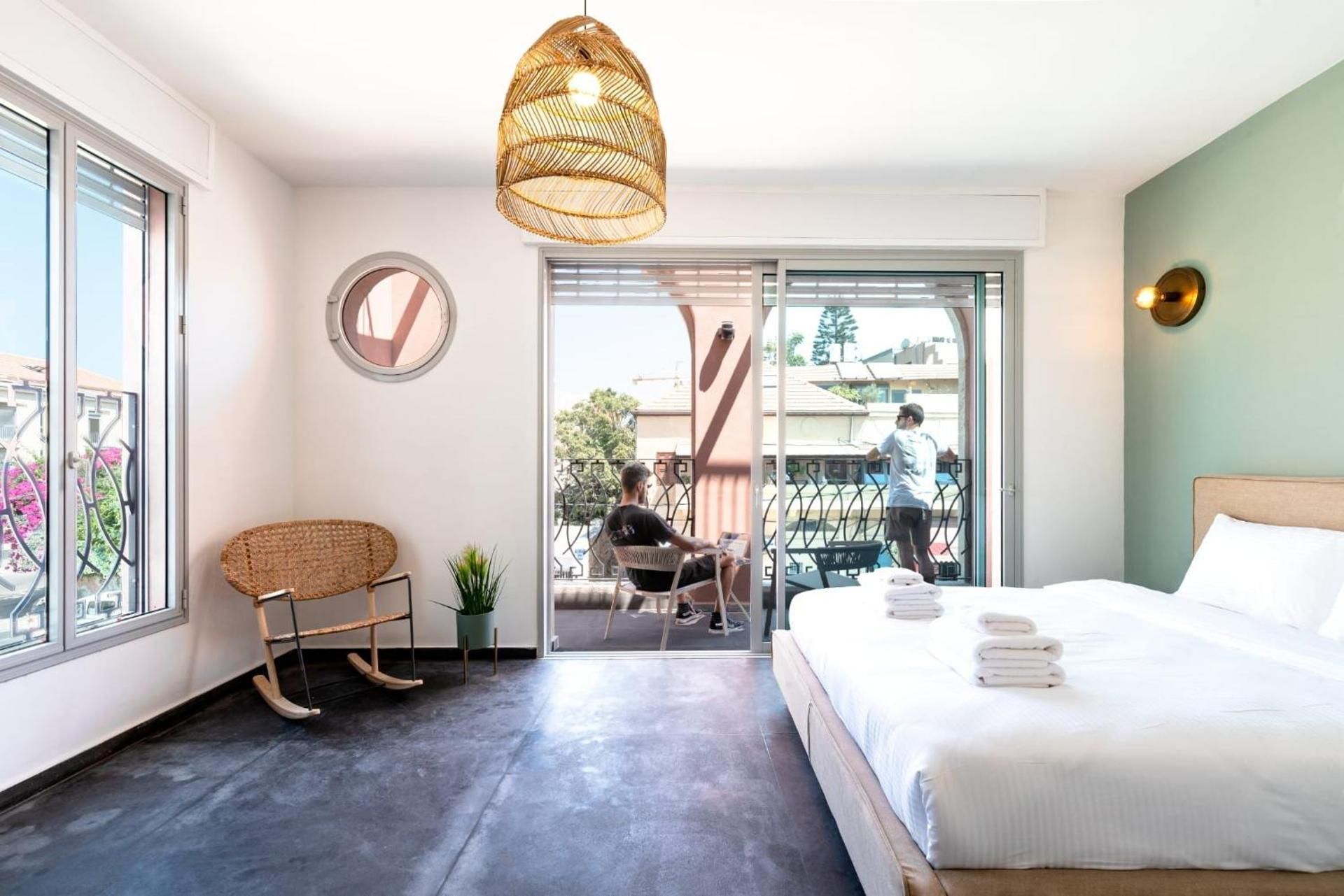 Apartment with Balcony