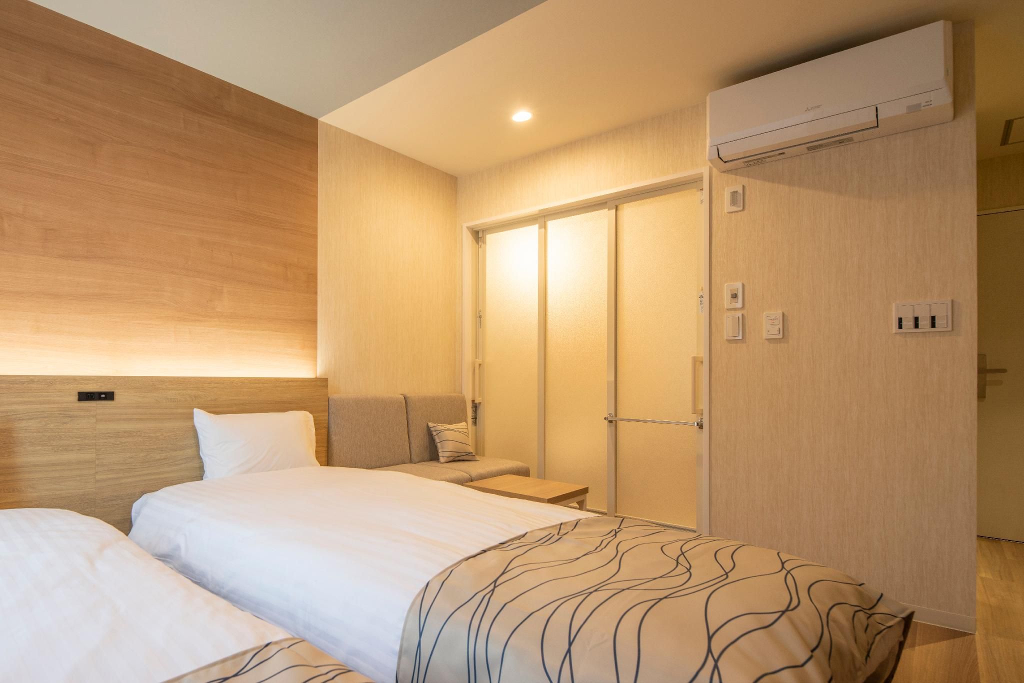 Universal Room