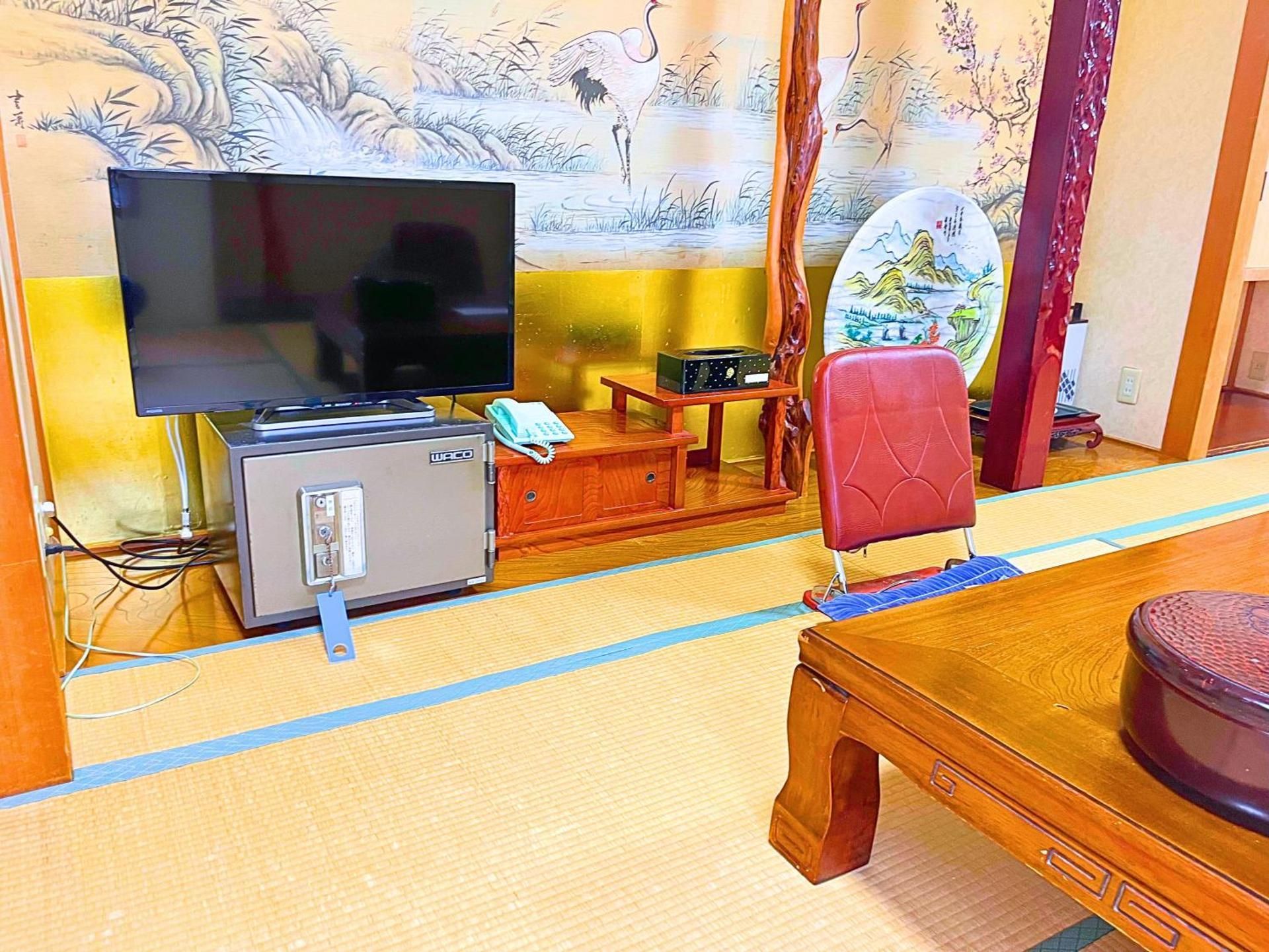 Standard Family Room