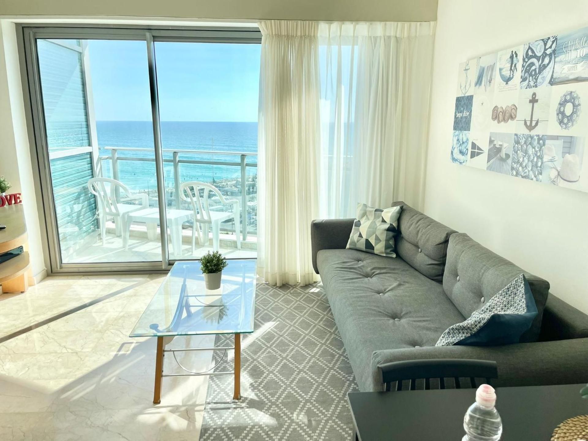 Oceanus apartment hotel