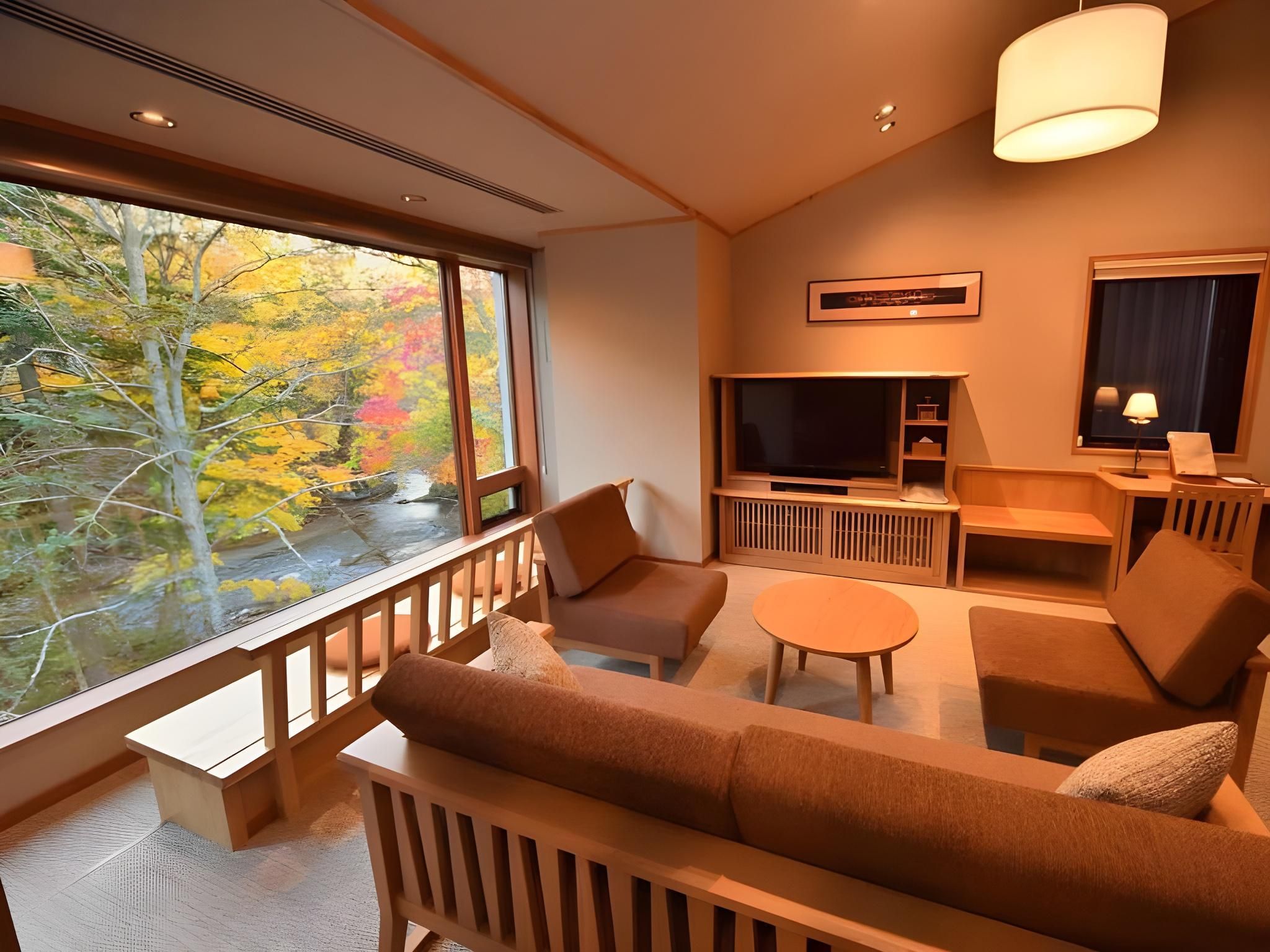 Riverside Suite