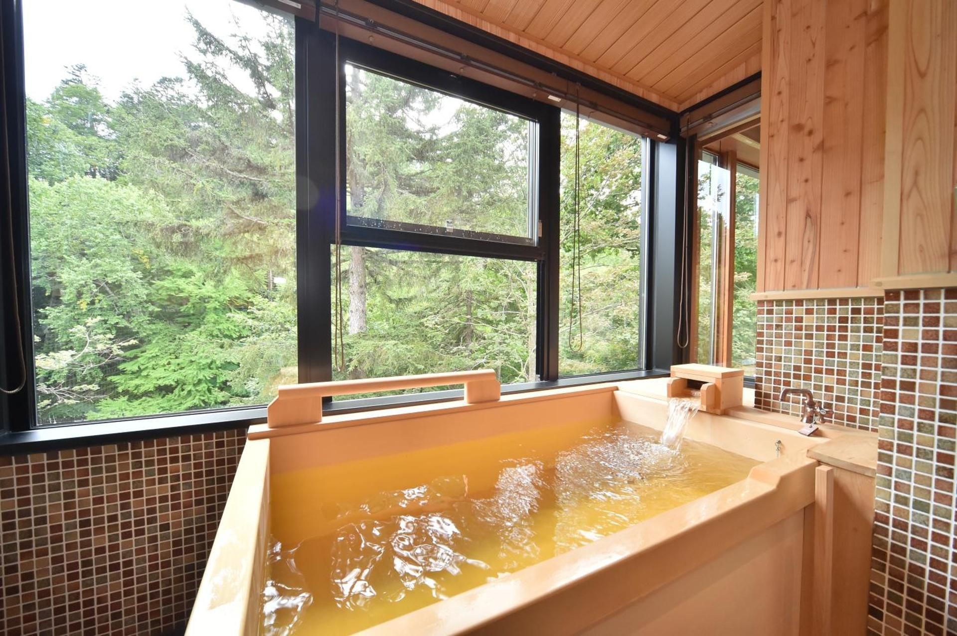 Suite with River View - Non-Smoking