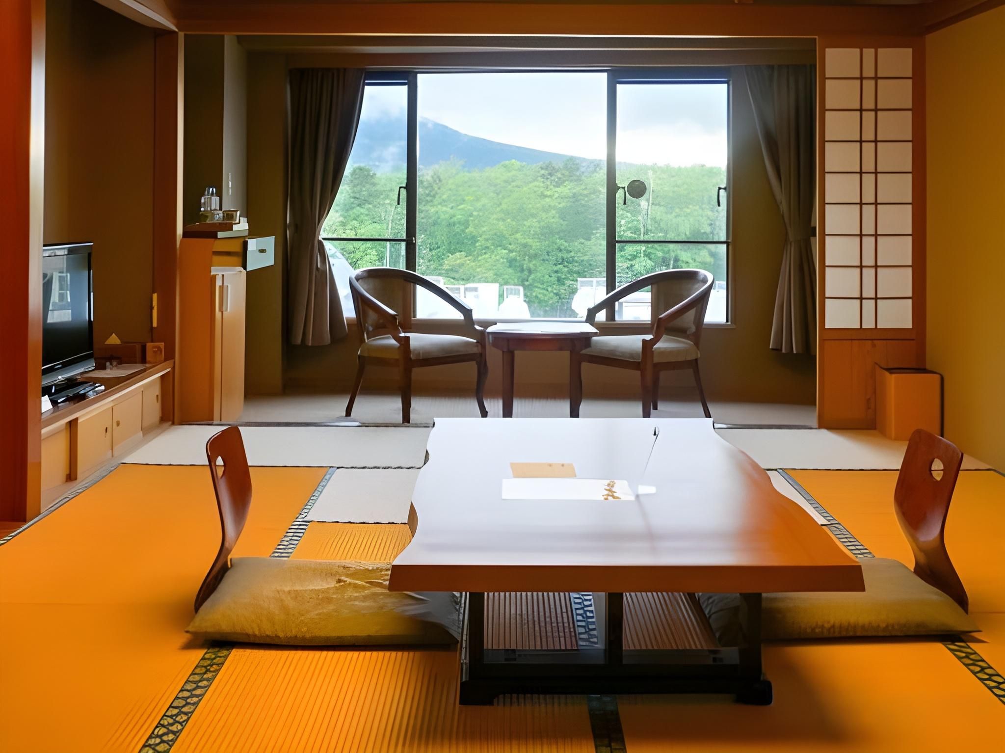 WINGS - Japanese-Style Room with Shower - Non-Smoking