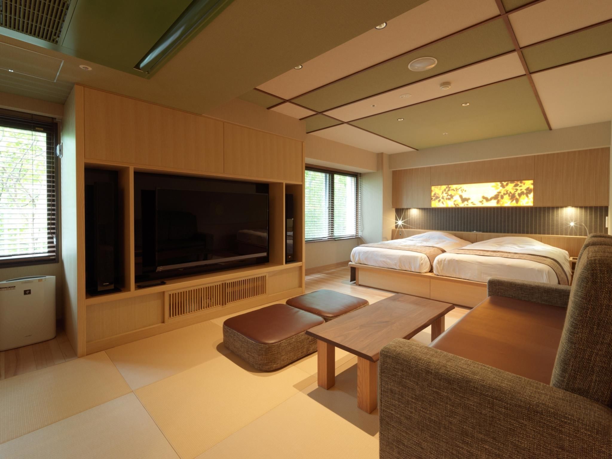 Komorebi Japanese-Western Style Room with Jetted Tub - Non-Smoking