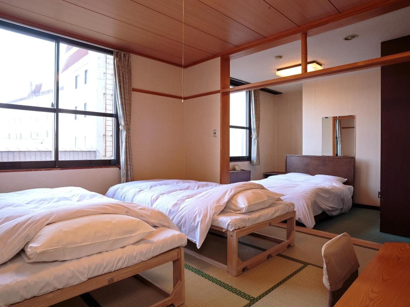Triple Room