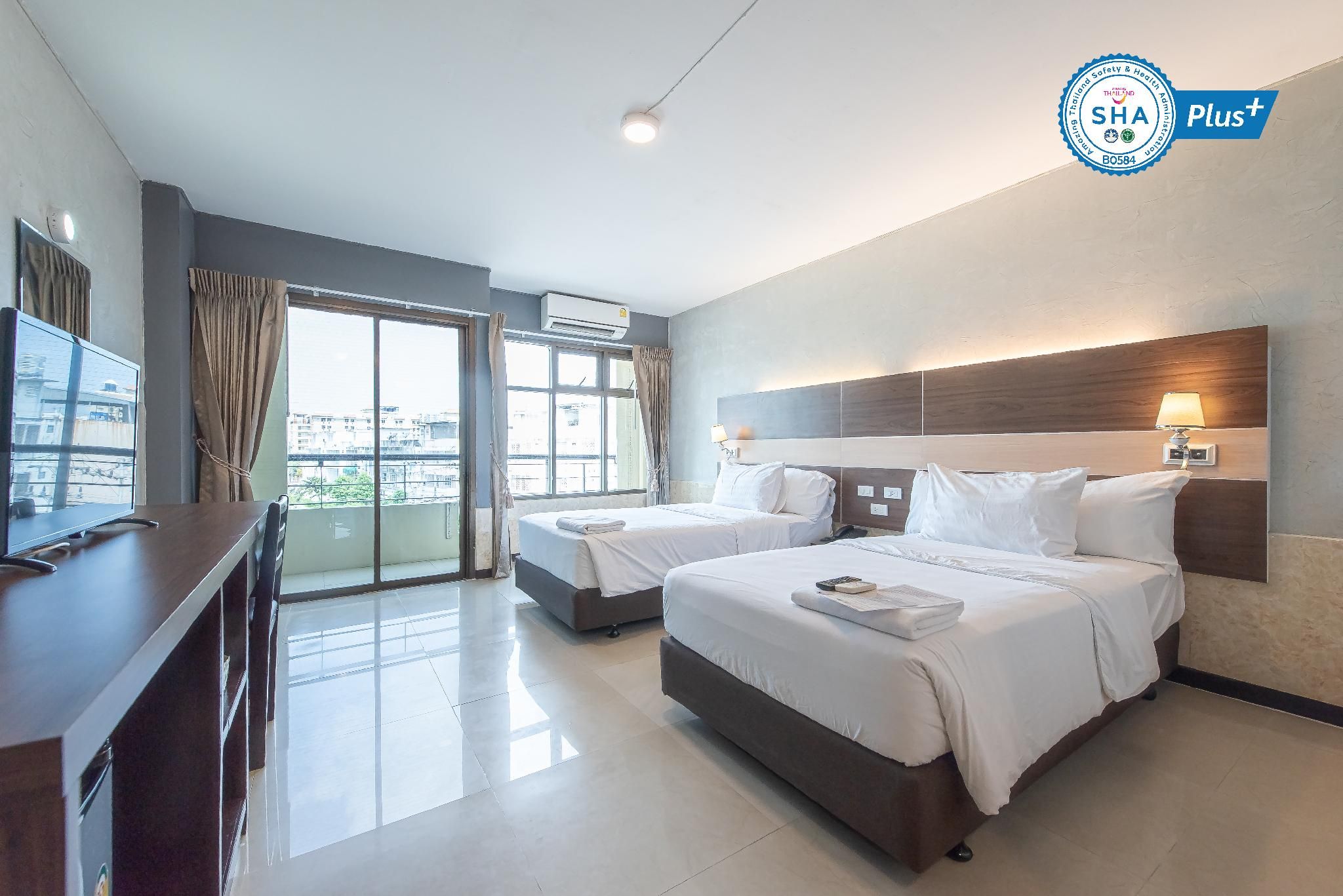 Superior Twin Bed Room