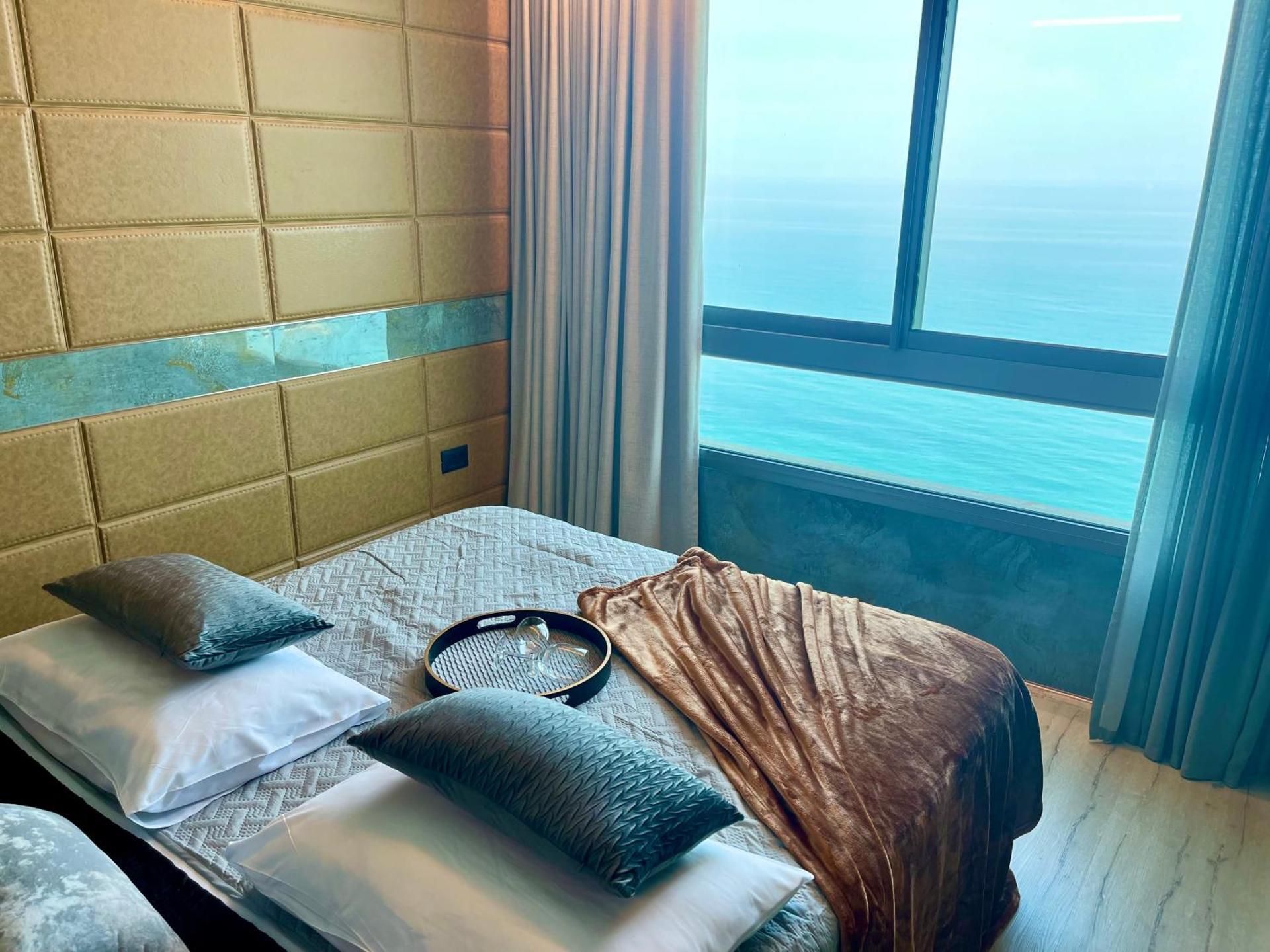 Suite with Spa Bath