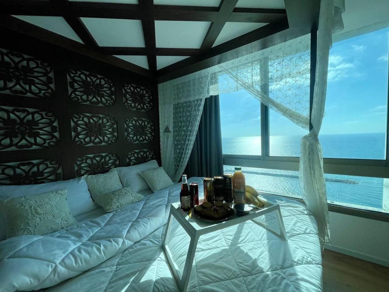 Deluxe Suite with Spa Bath